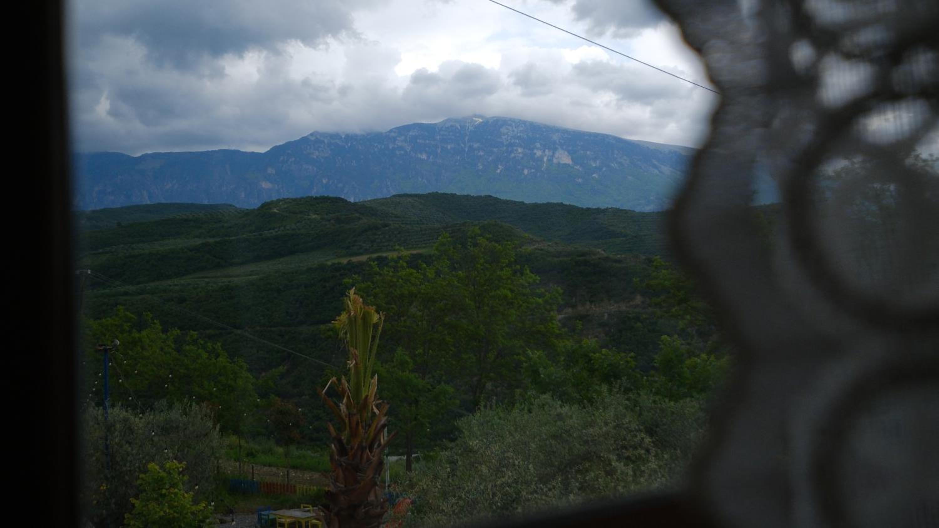 Salillari Guest house & Restaurant