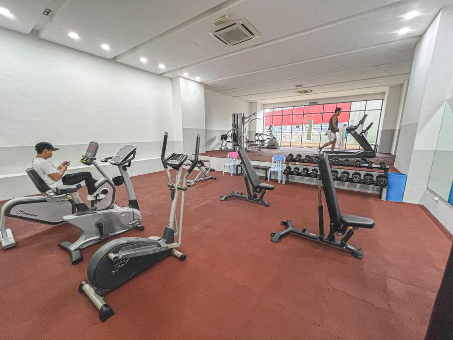 KUALA LUMPUR, Near MRT, 1-3pax, Bathtub