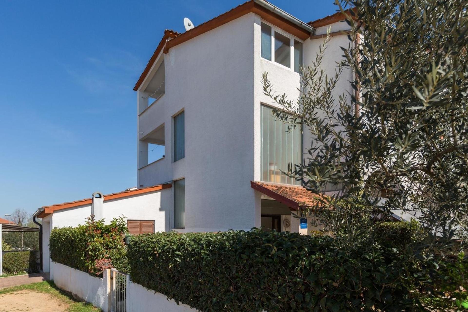 Ferienwohnung in Porec mit Balkon und Ausblick view 5