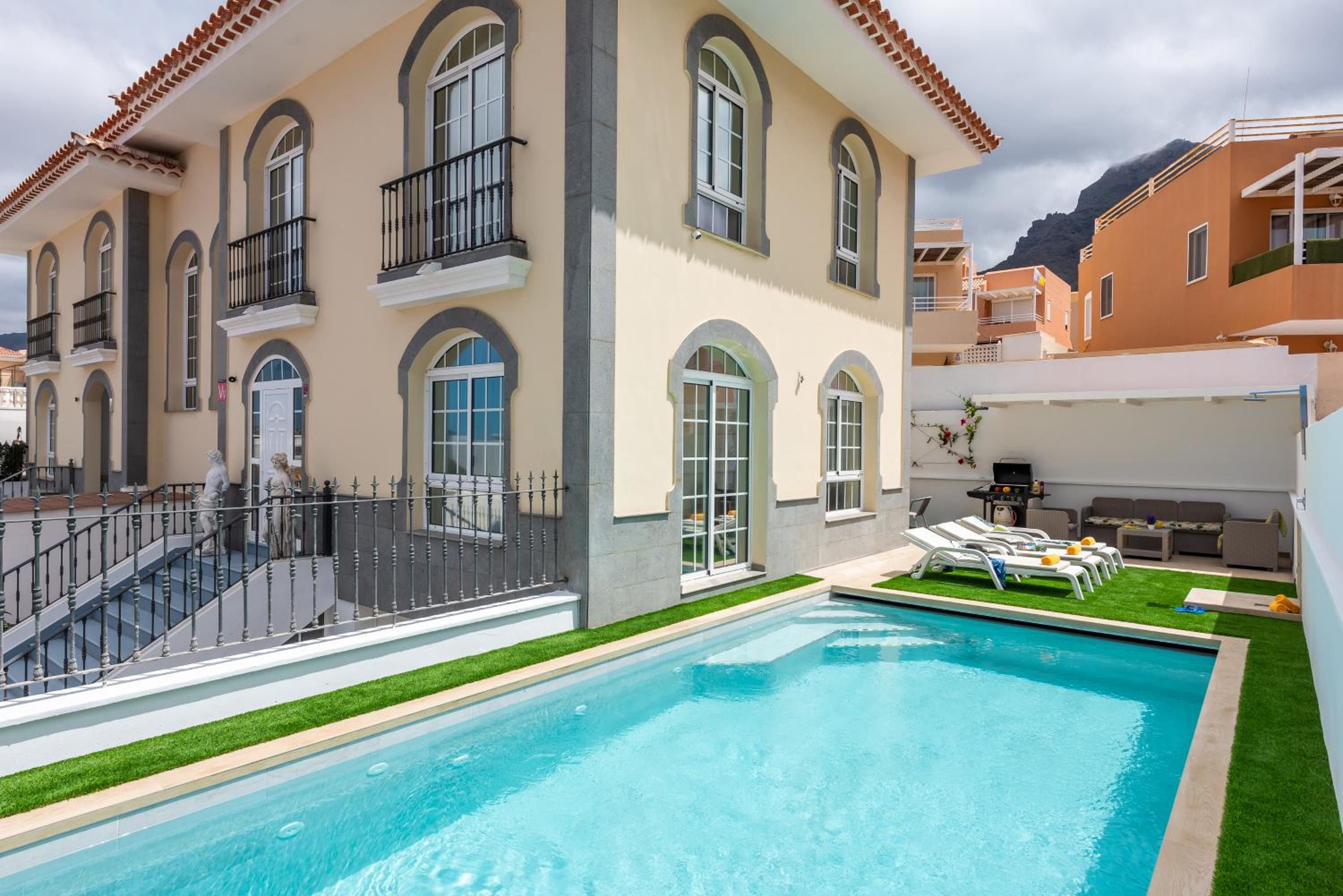 Villa Marzella Luxury - Private Pool - Costa Adeje view 2