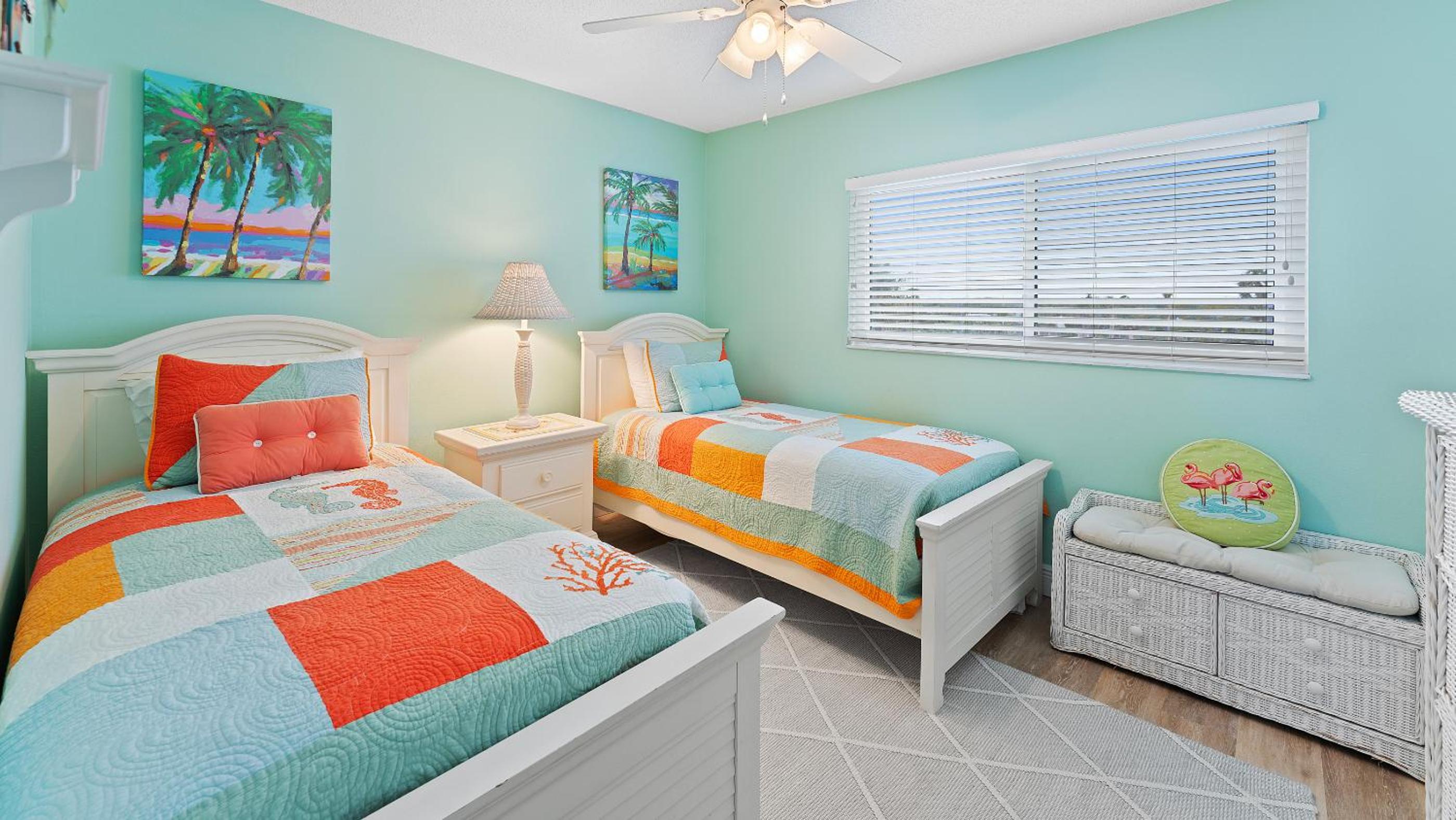 Direct oceanfront and beach view with the best complex amenities!