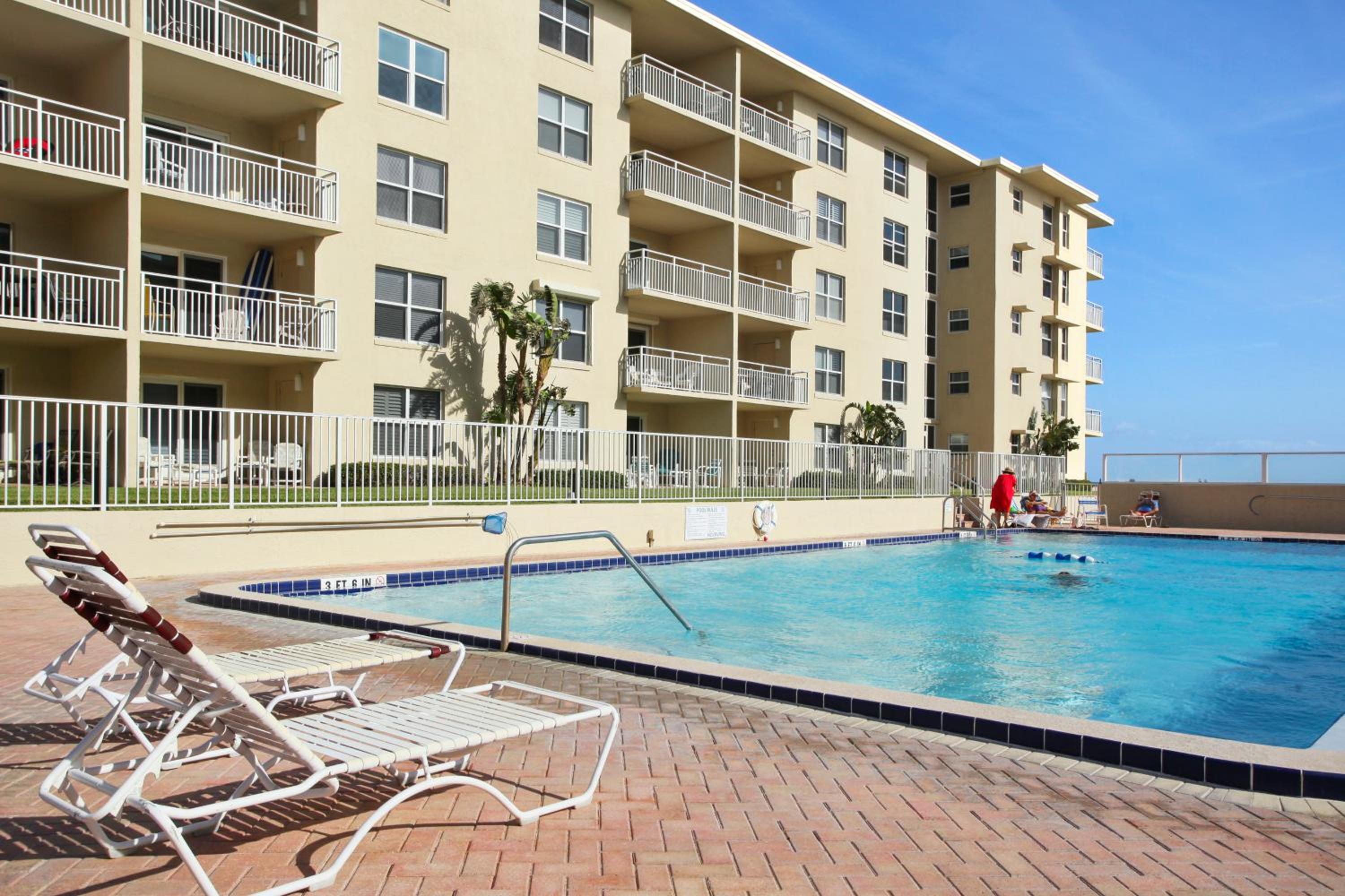 Direct oceanfront and beach view with the best complex amenities!