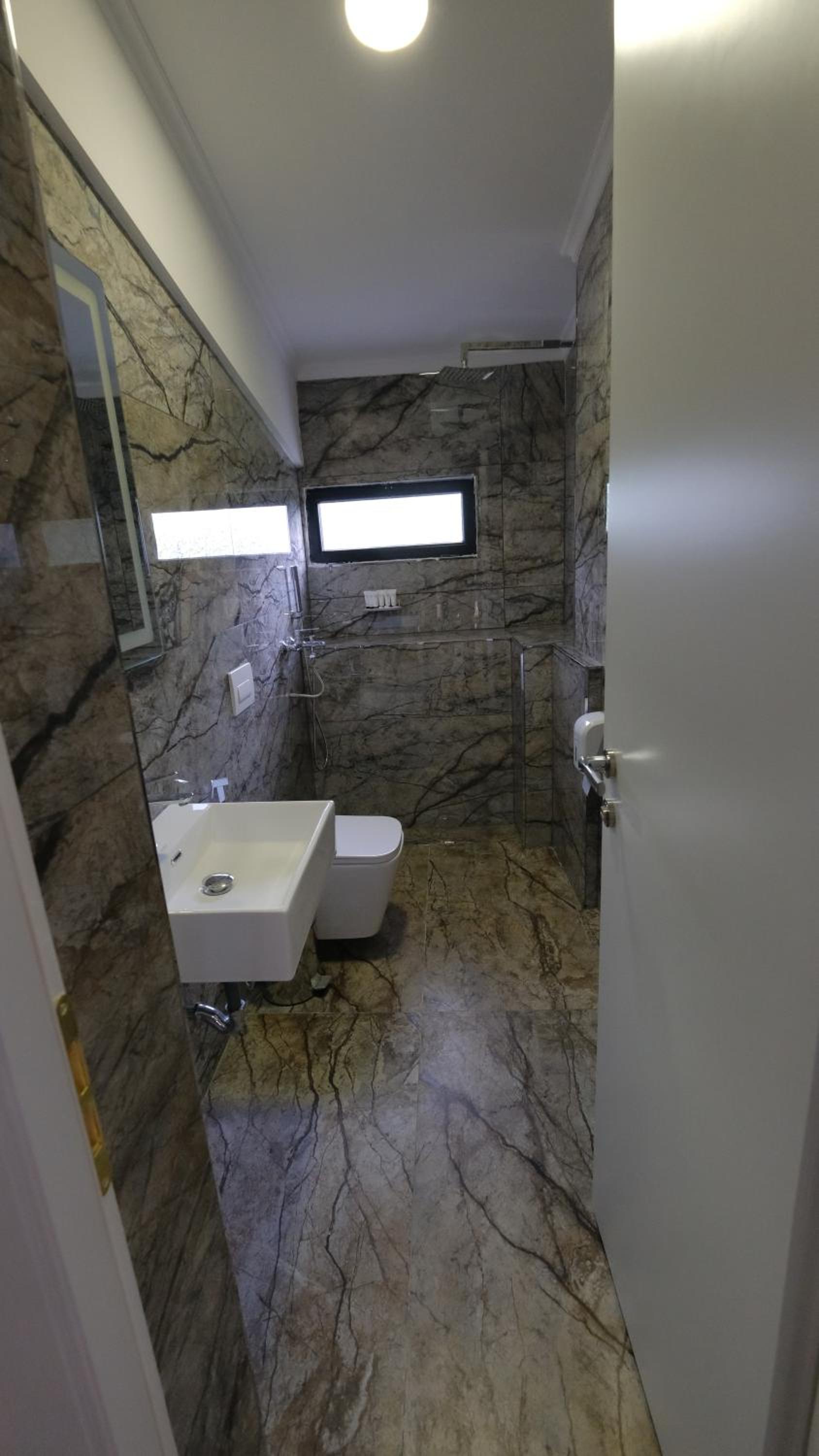 Salillari Guest house & Restaurant