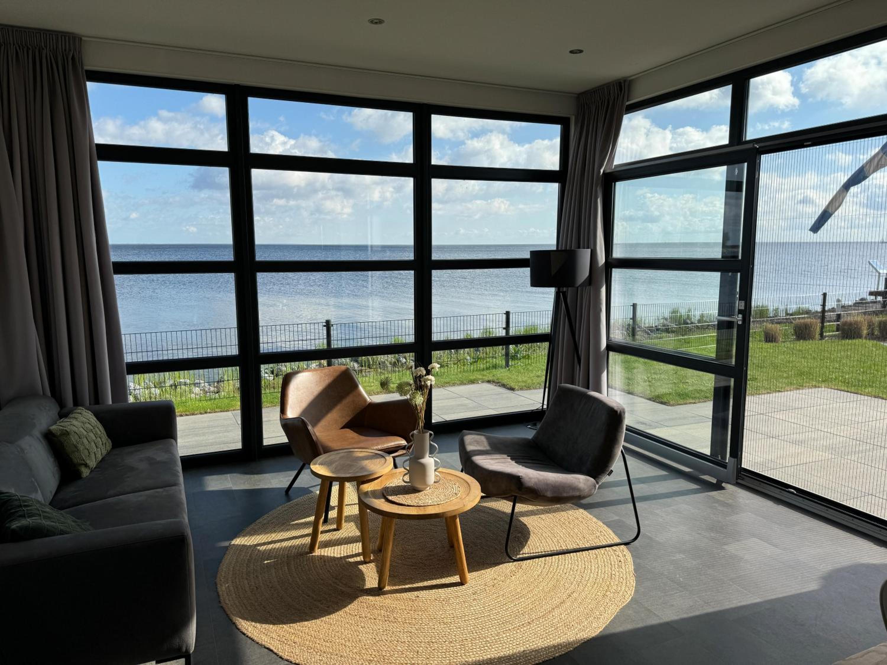 Enkhuizer Strand Chalet Strandjuwel Erste Reihe Hausnr 205 view 3