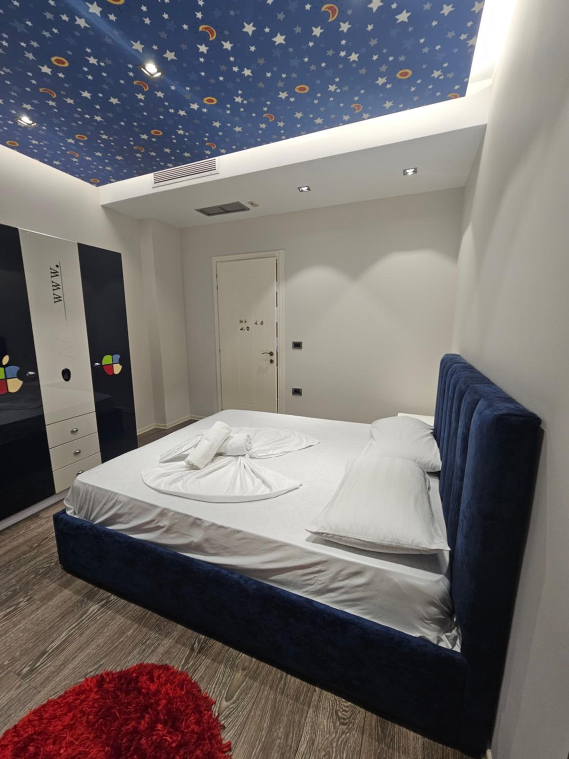 AURA Skanderbeg Square Apartments