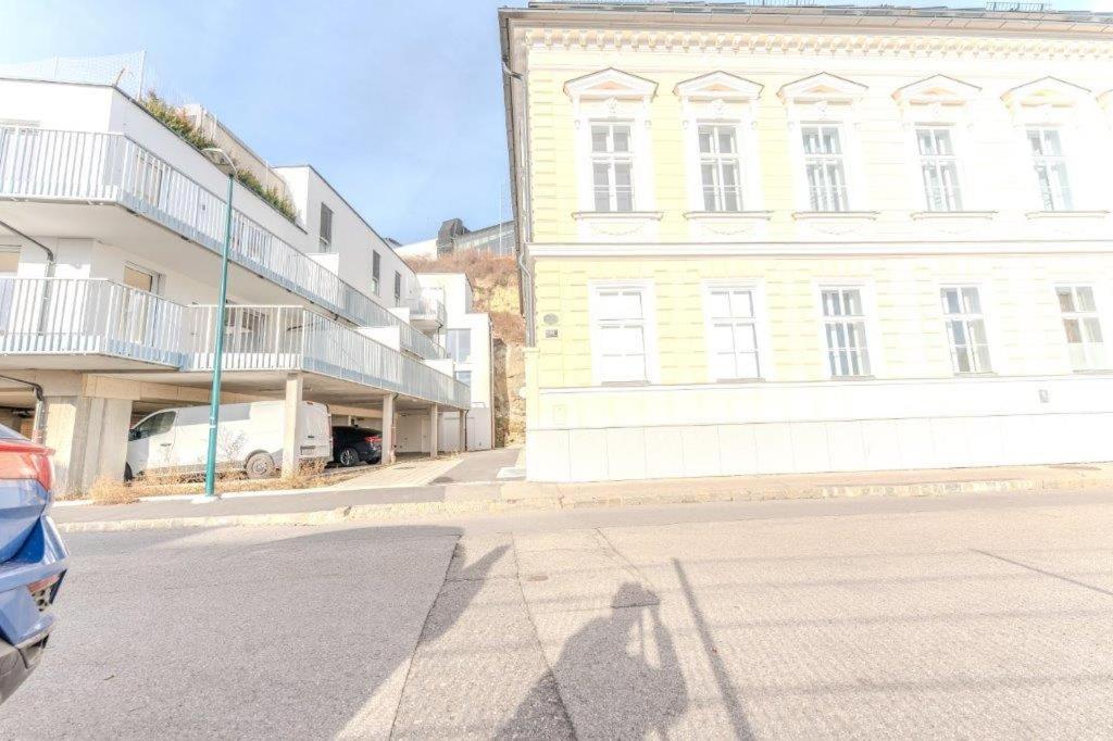 Deluxe Apartments near the center