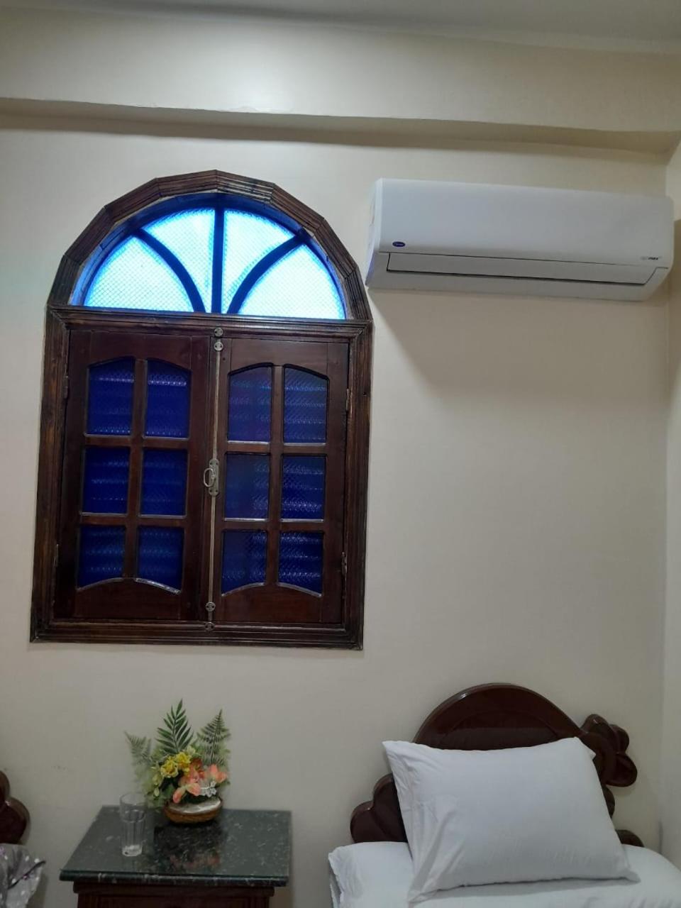 Osiris Guest House