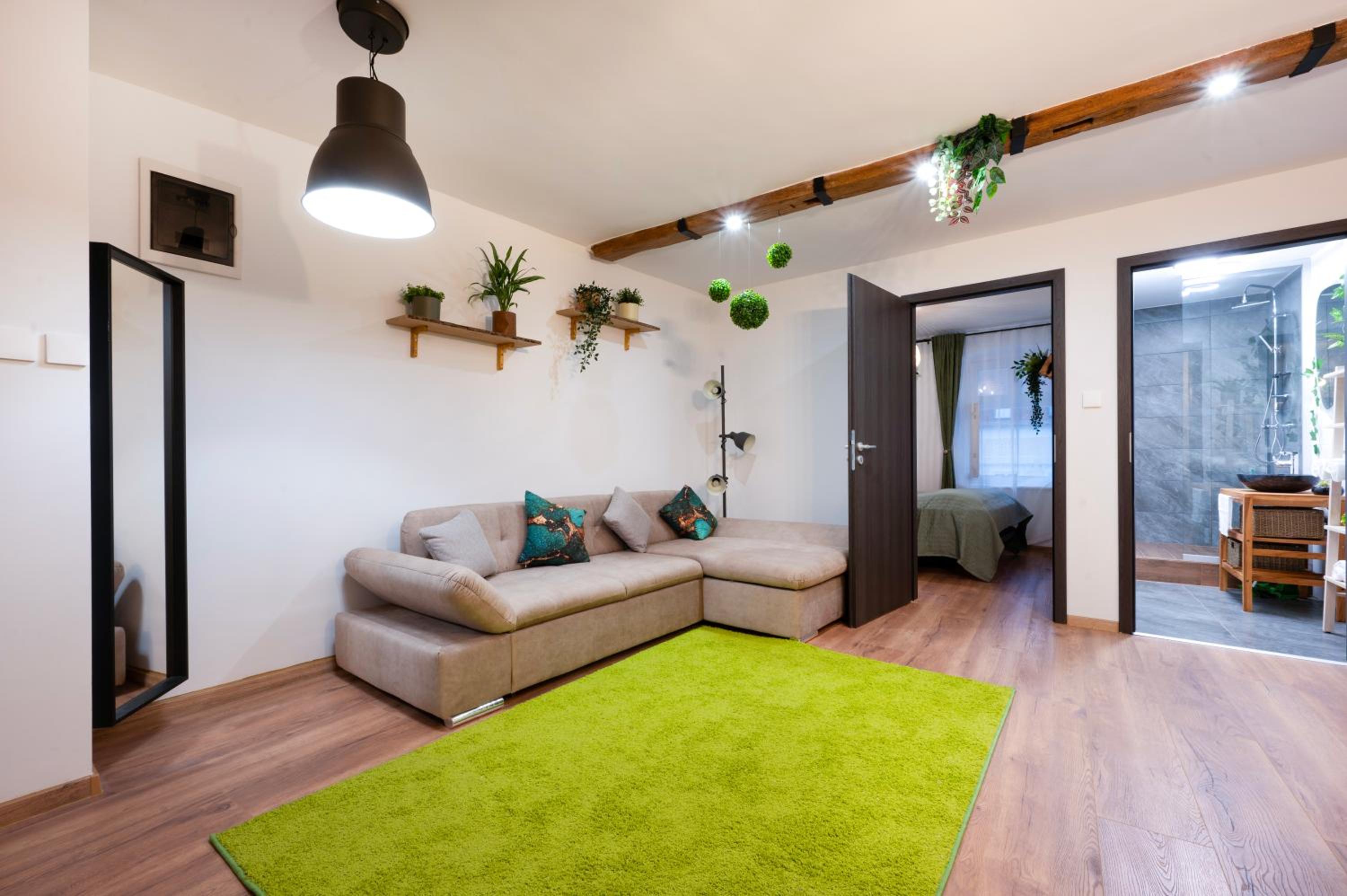 Green Comfort inside or outside view 2