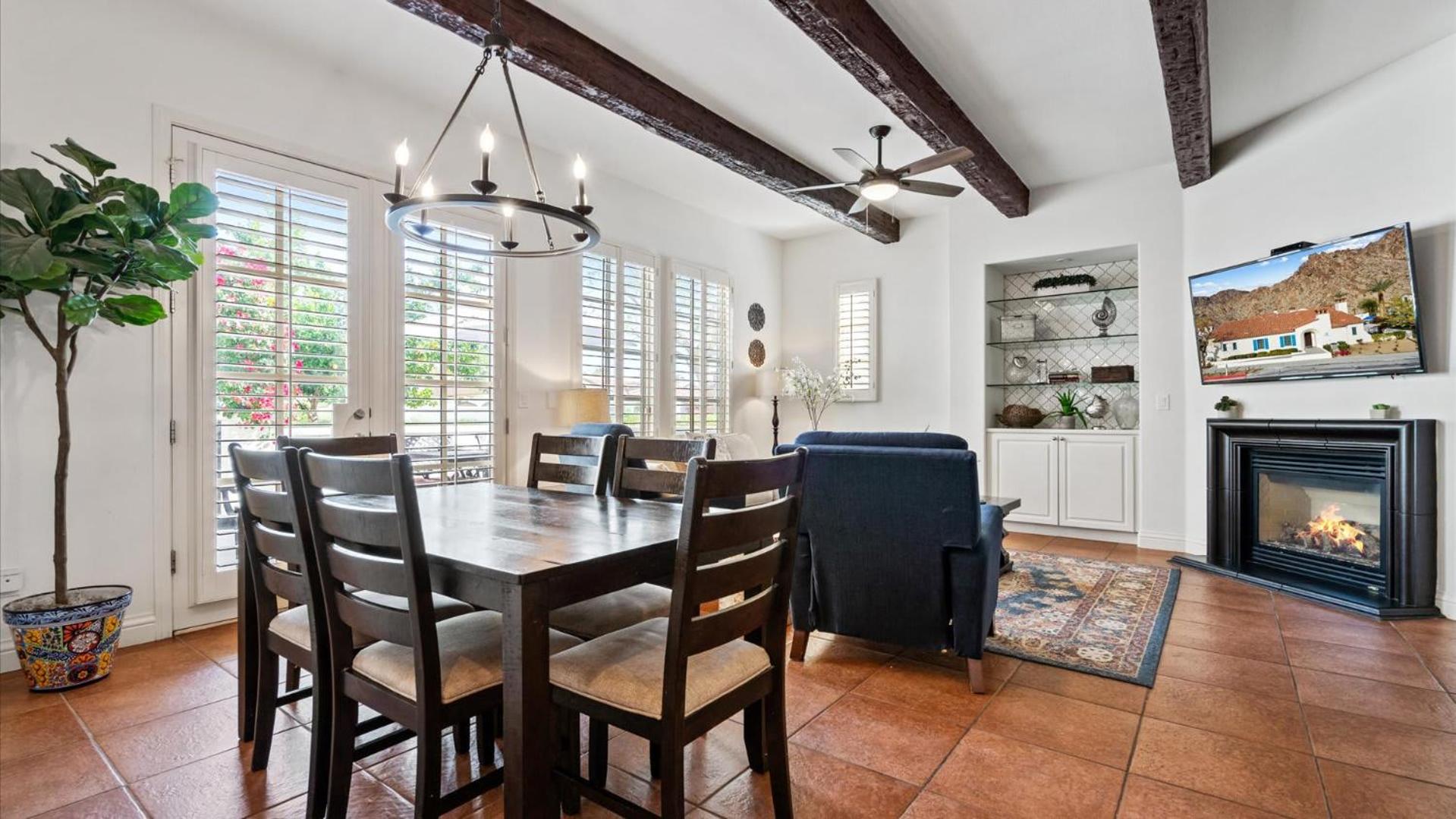 LV310 Single Story LV Townhome Next to the Pool view 4