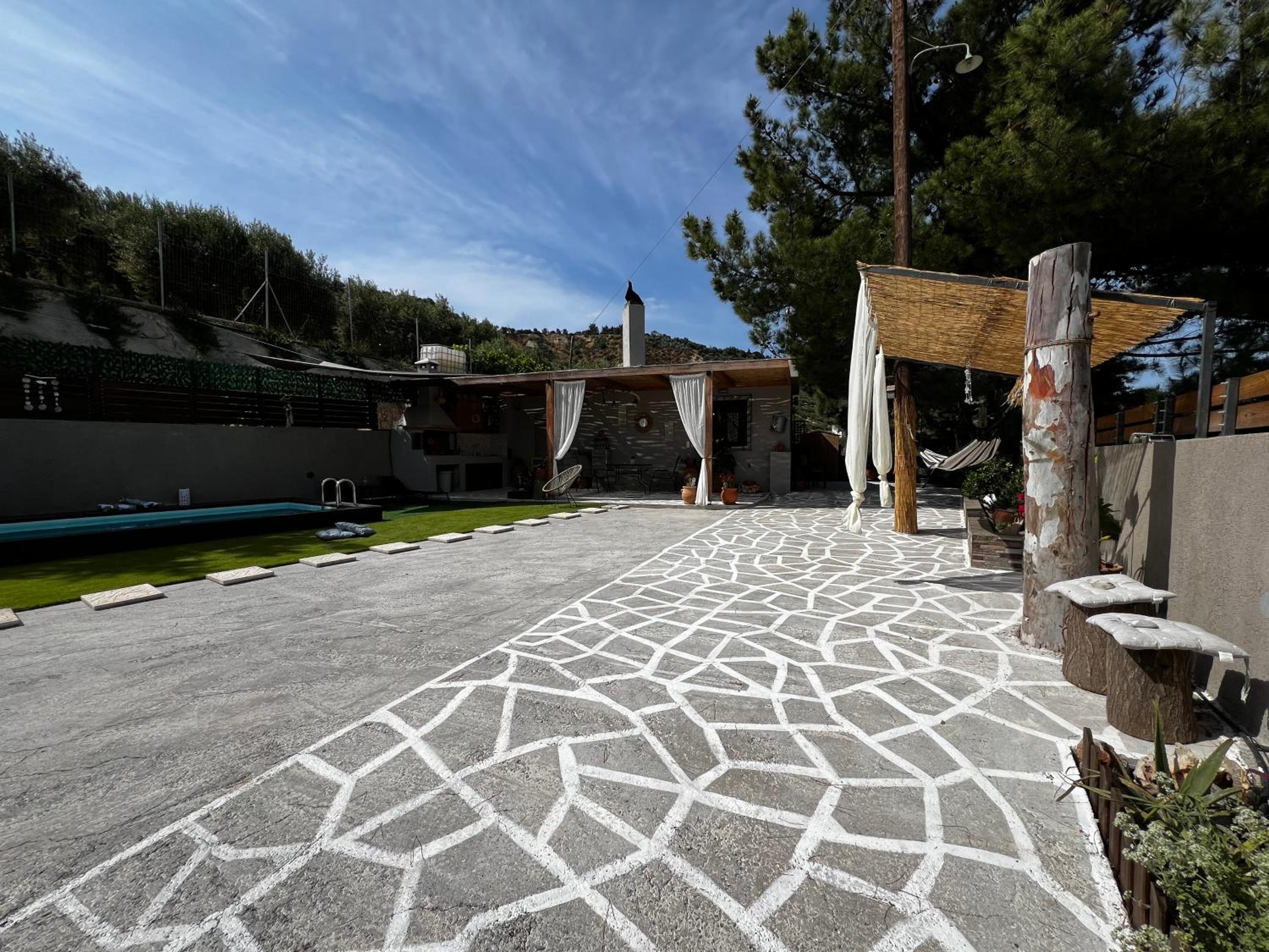 Natural House with Pool & Private Parking photo 5