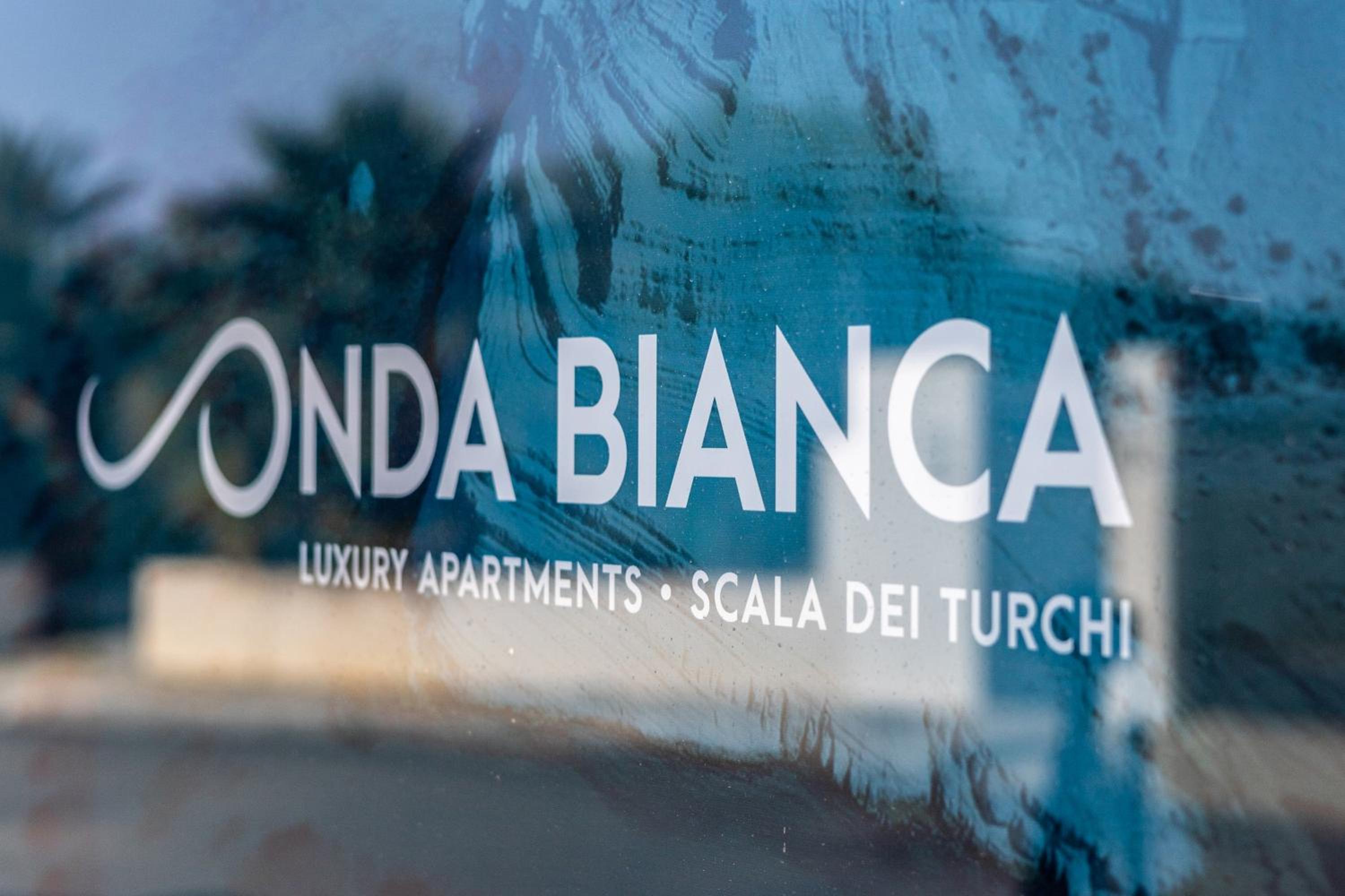 Onda Bianca Luxury Apartments