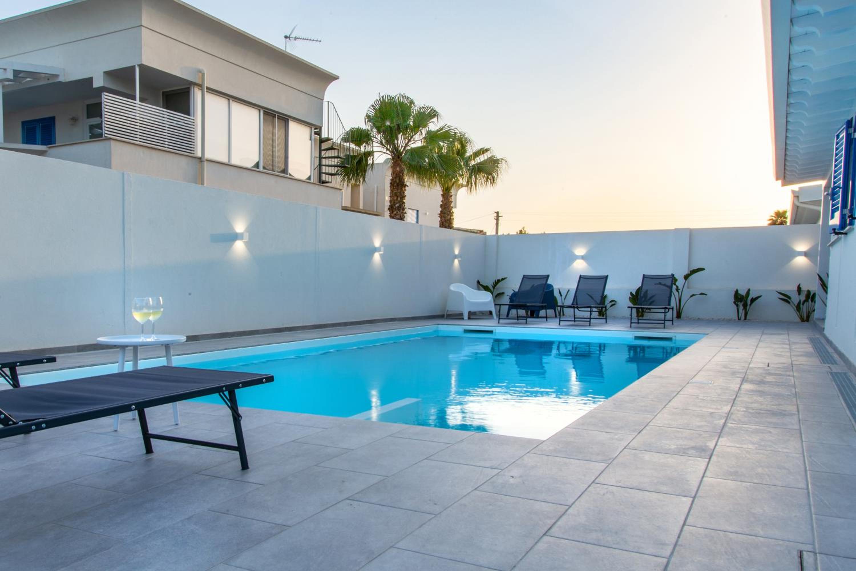 Onda Bianca Luxury Apartments