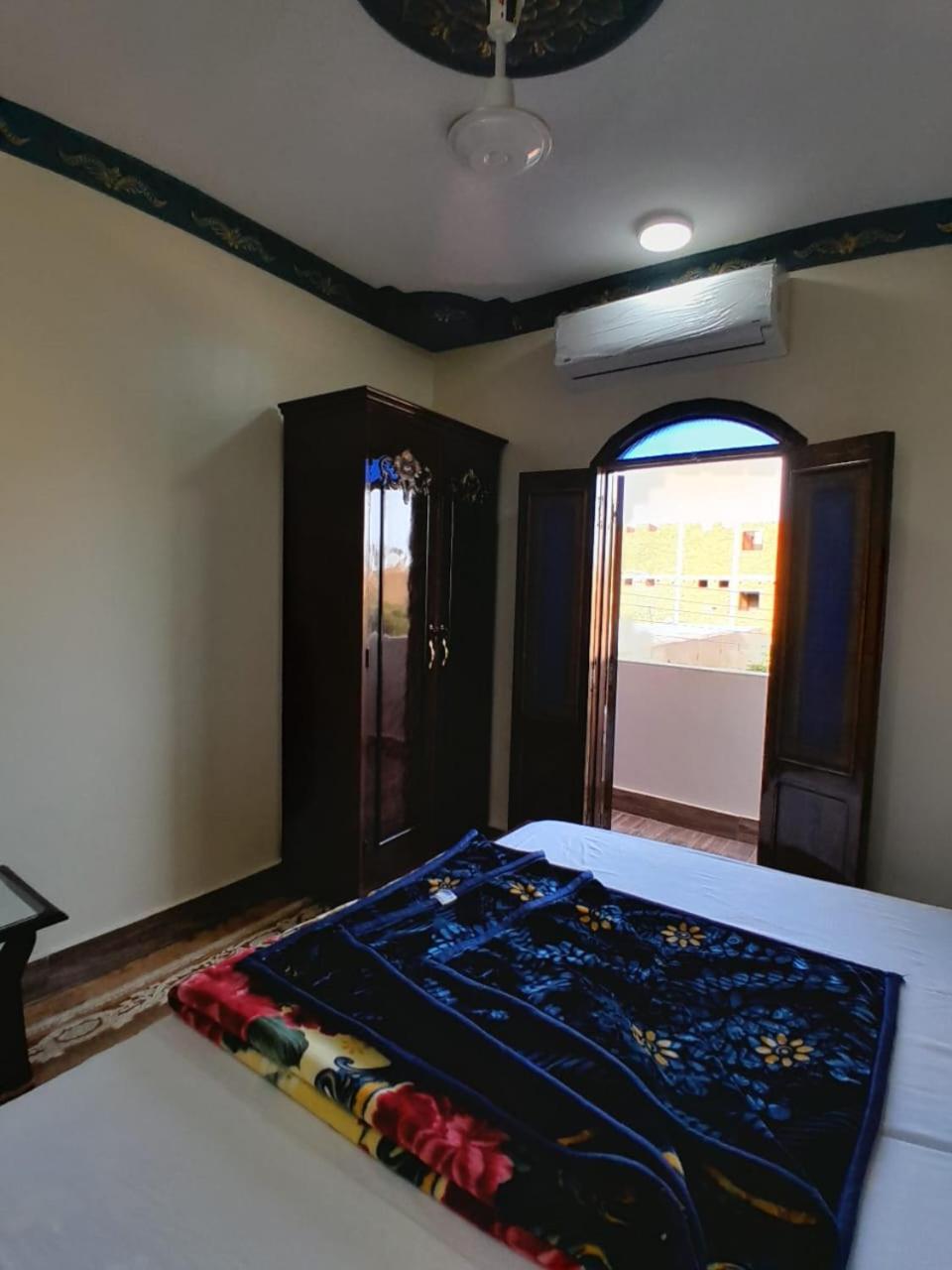 Osiris Guest House