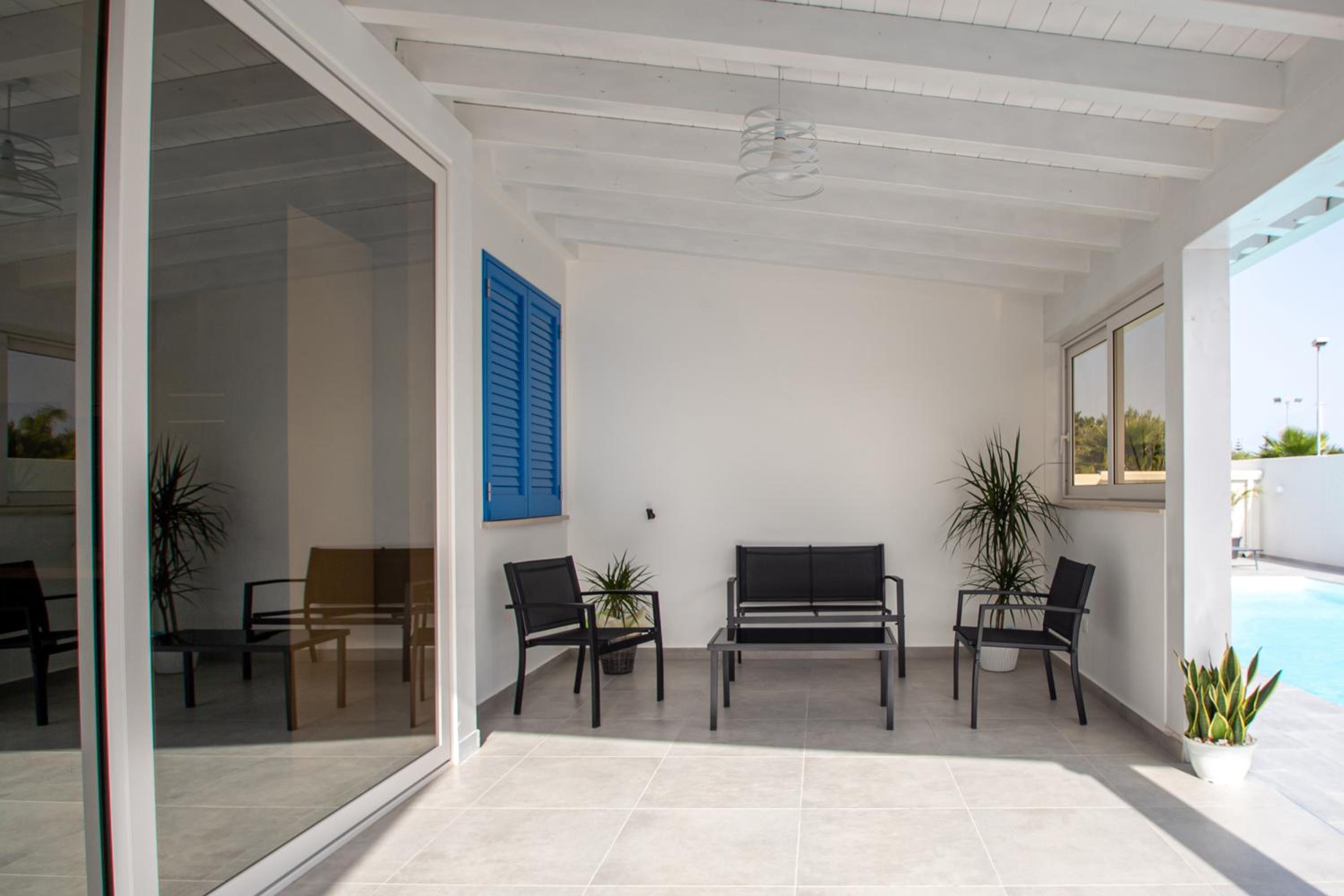 Onda Bianca Luxury Apartments