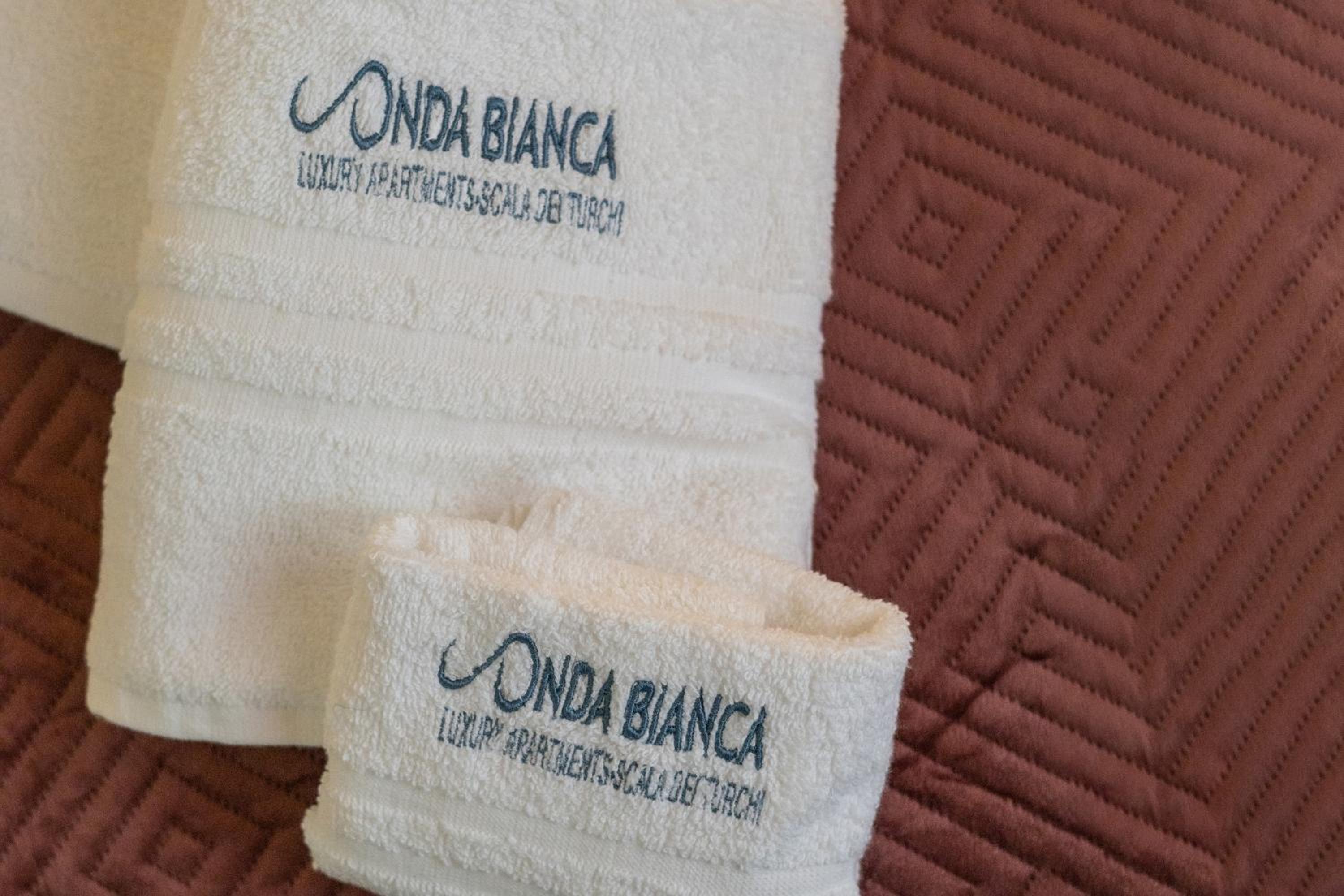 Onda Bianca Luxury Apartments