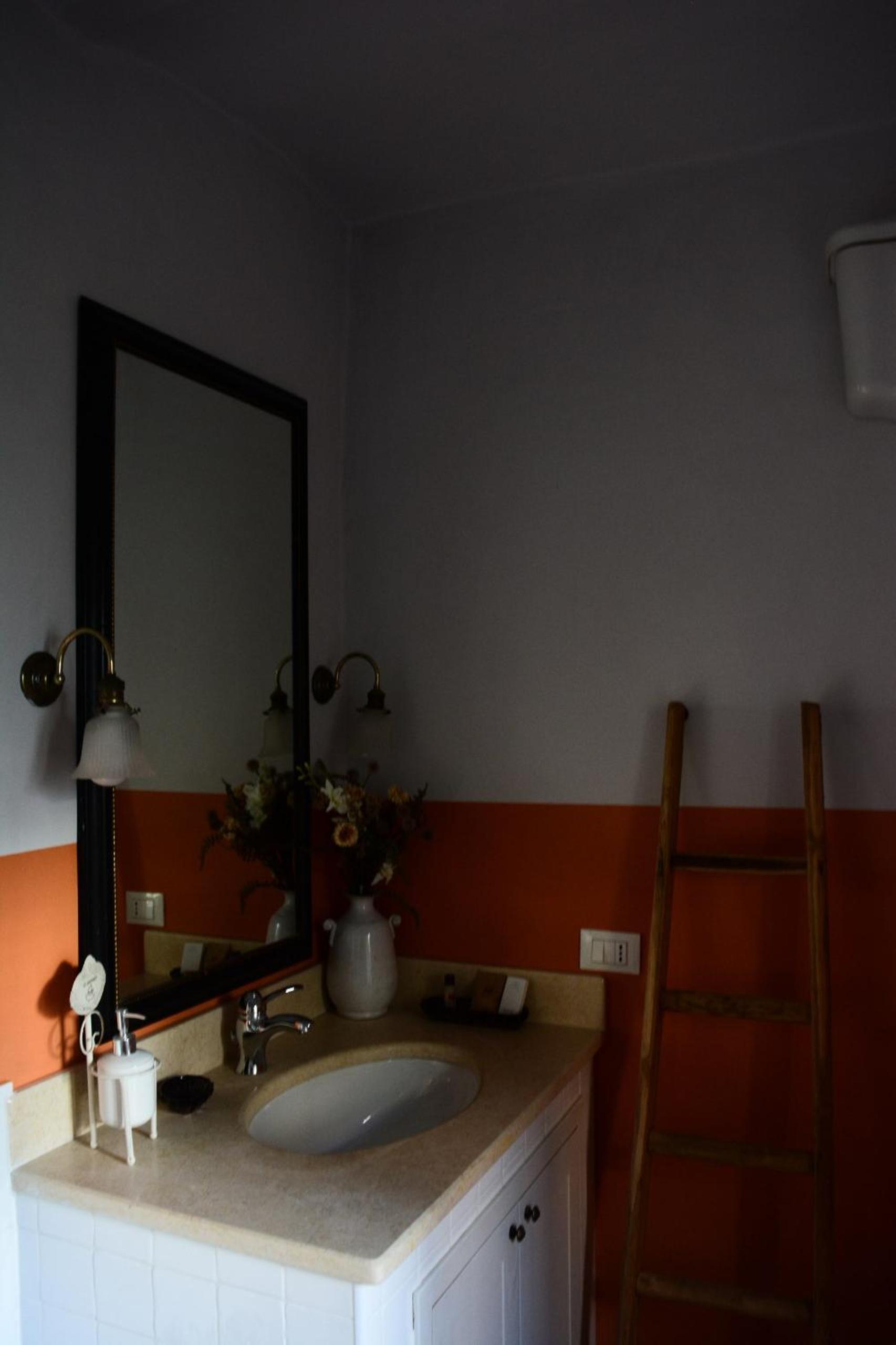 Photo 46