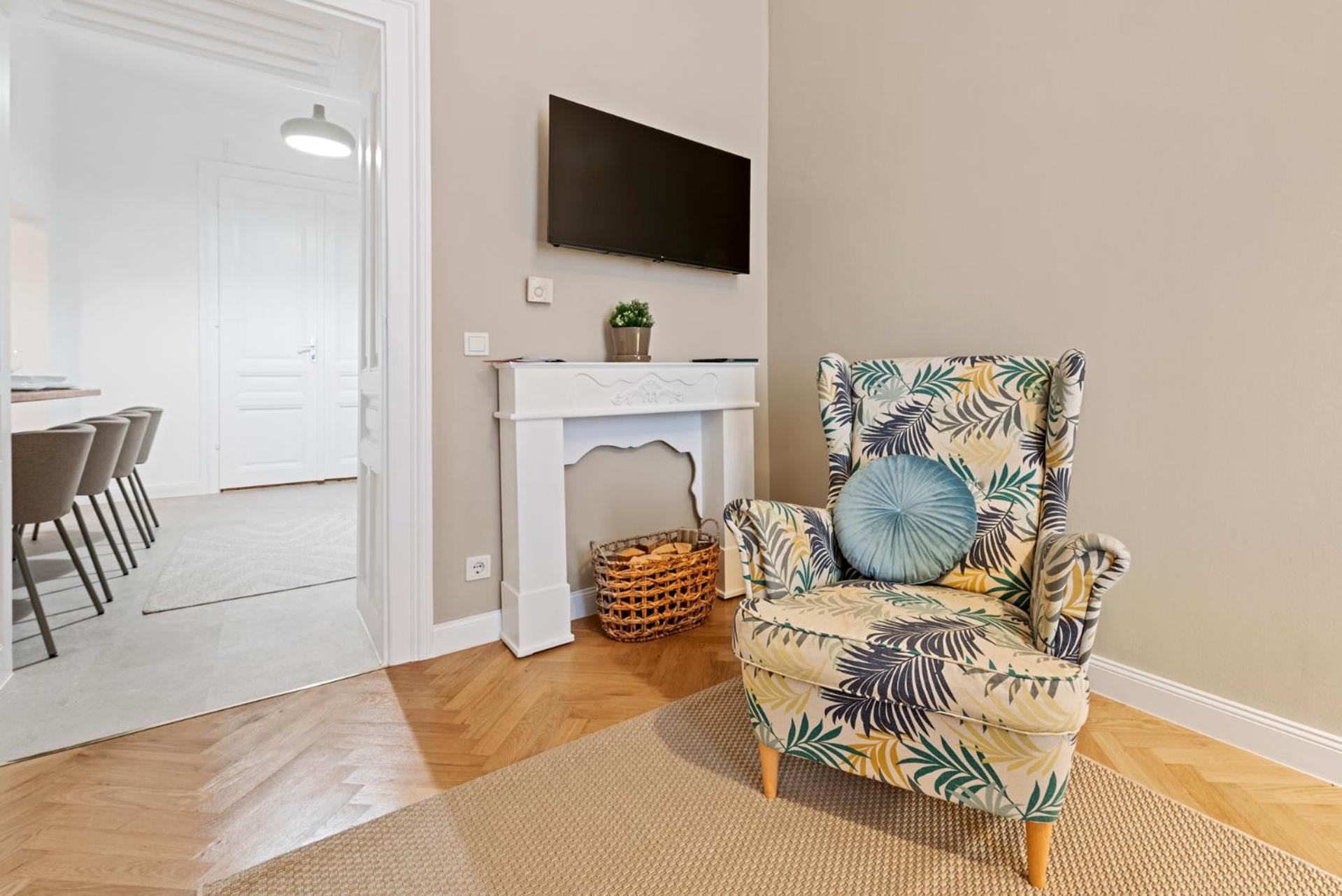 Exclusive 2 Bedroom Apartment