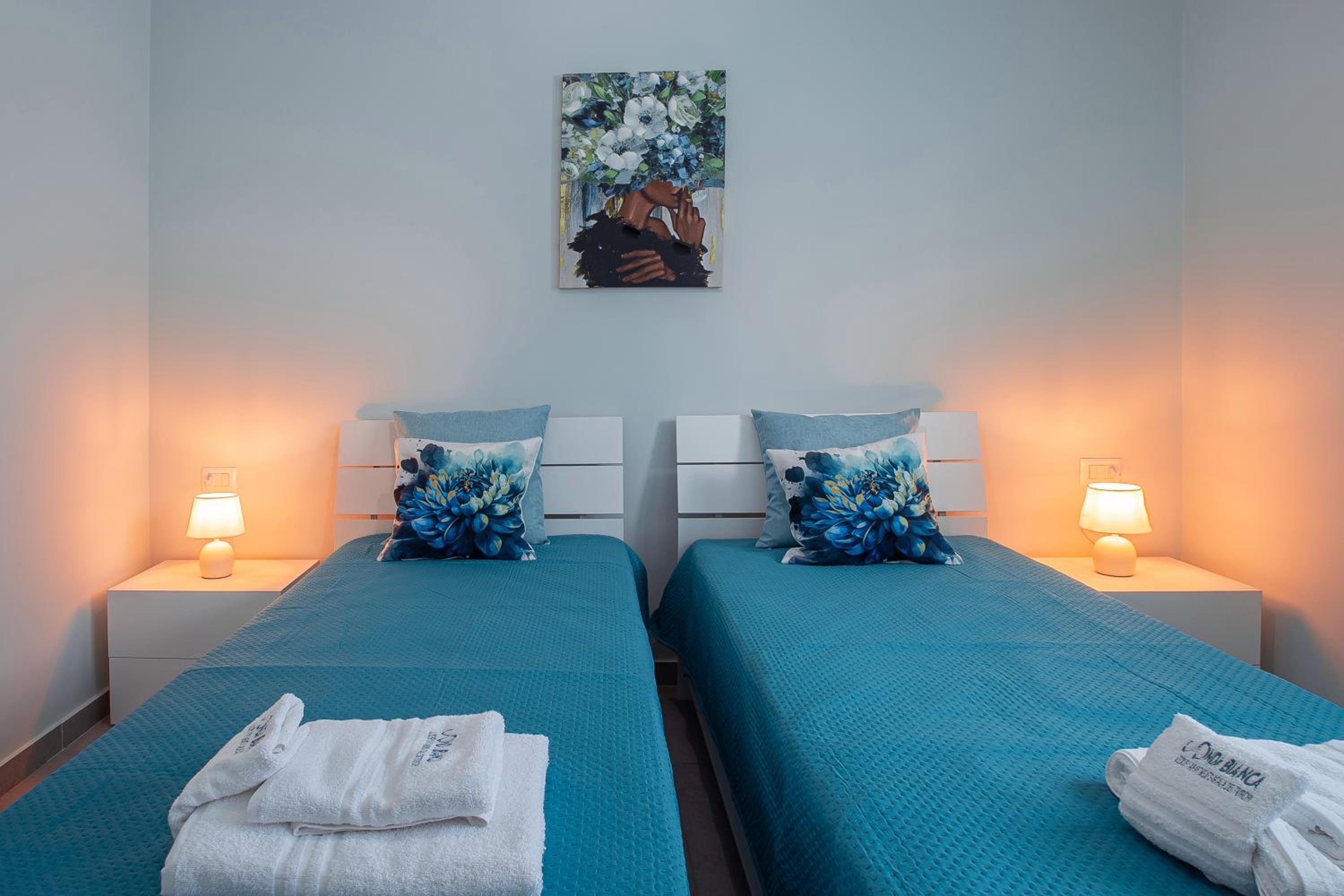 Onda Bianca Luxury Apartments