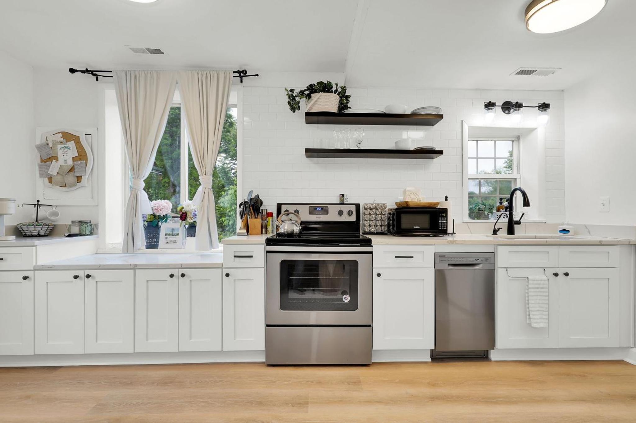 Cottage Escape in Virginia Wine Country - Property Image 26