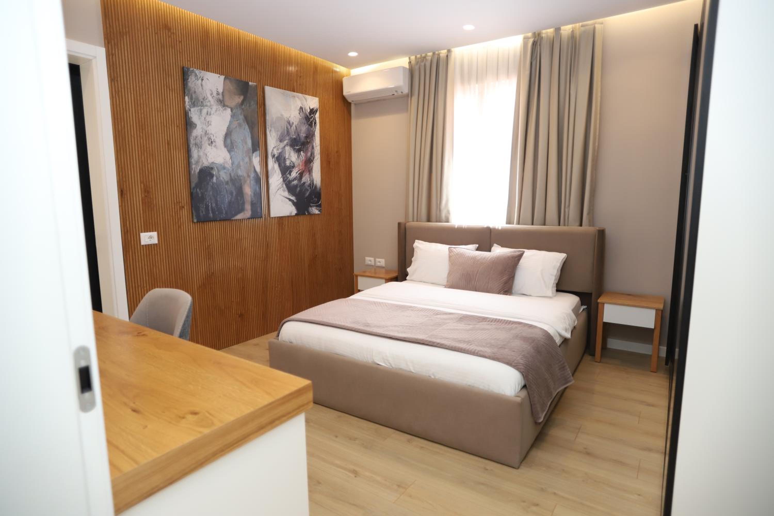 J&D Rooms Korce