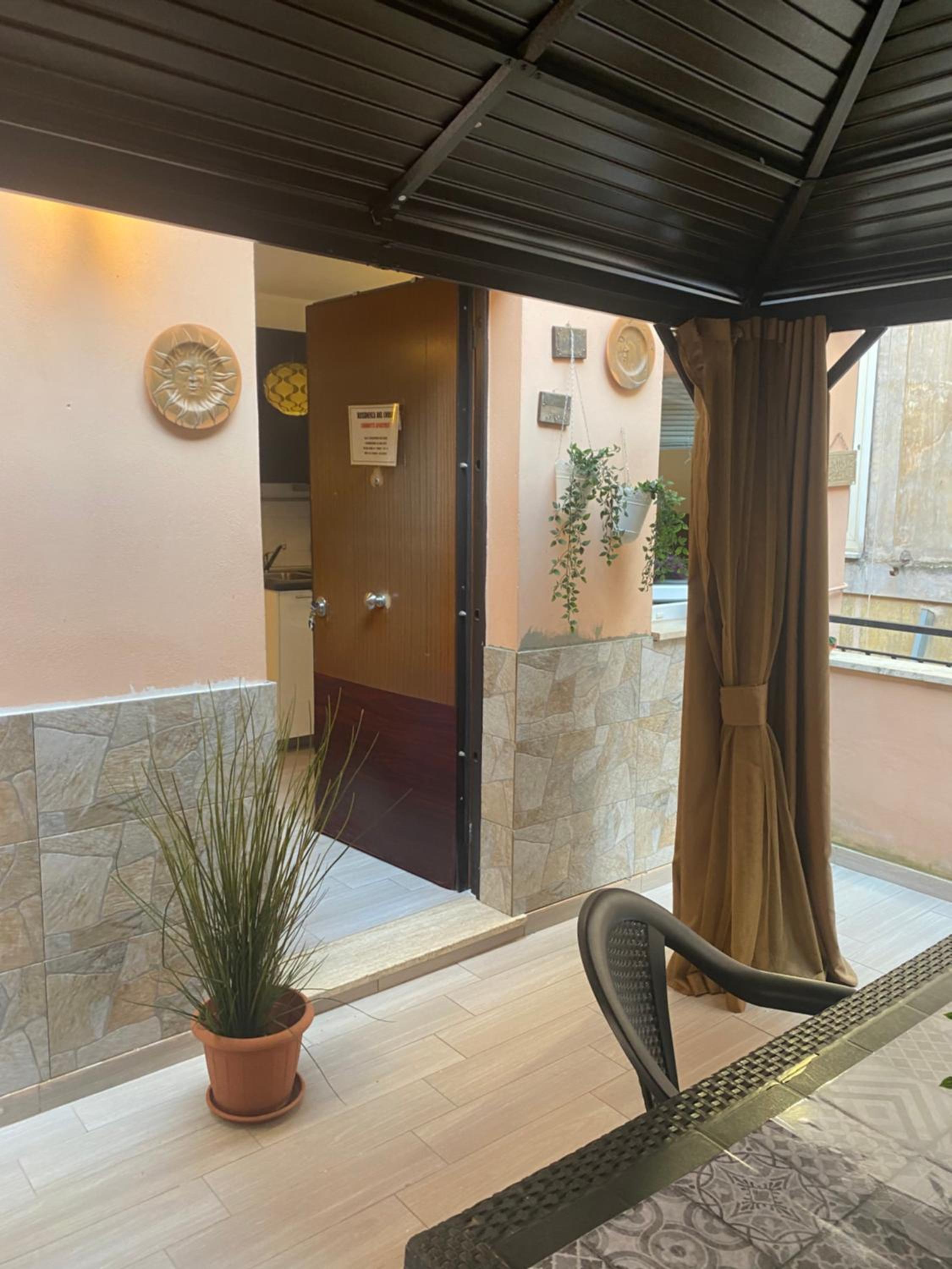 Condotti Apartment