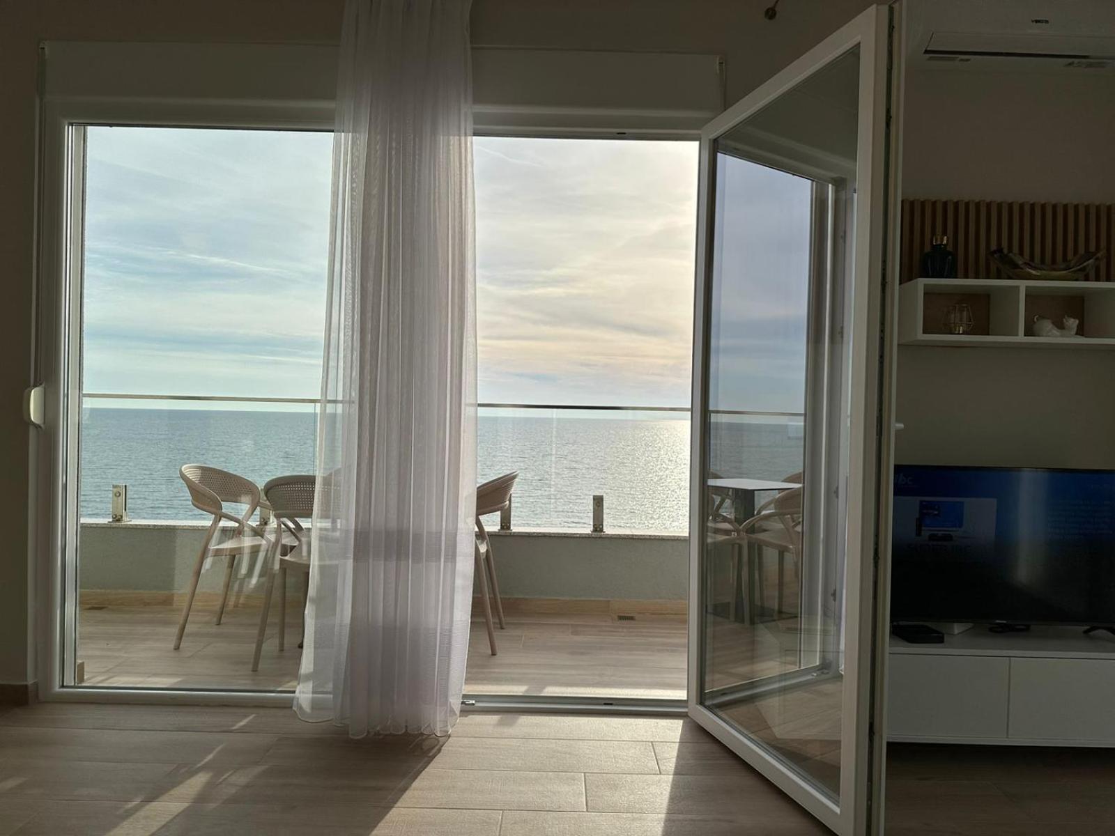 Sea La Vie