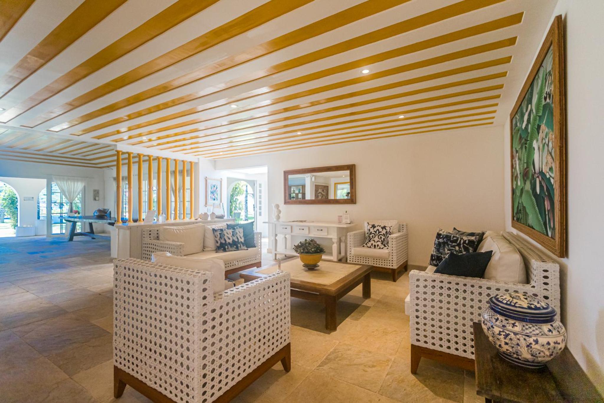 Villa Raphael