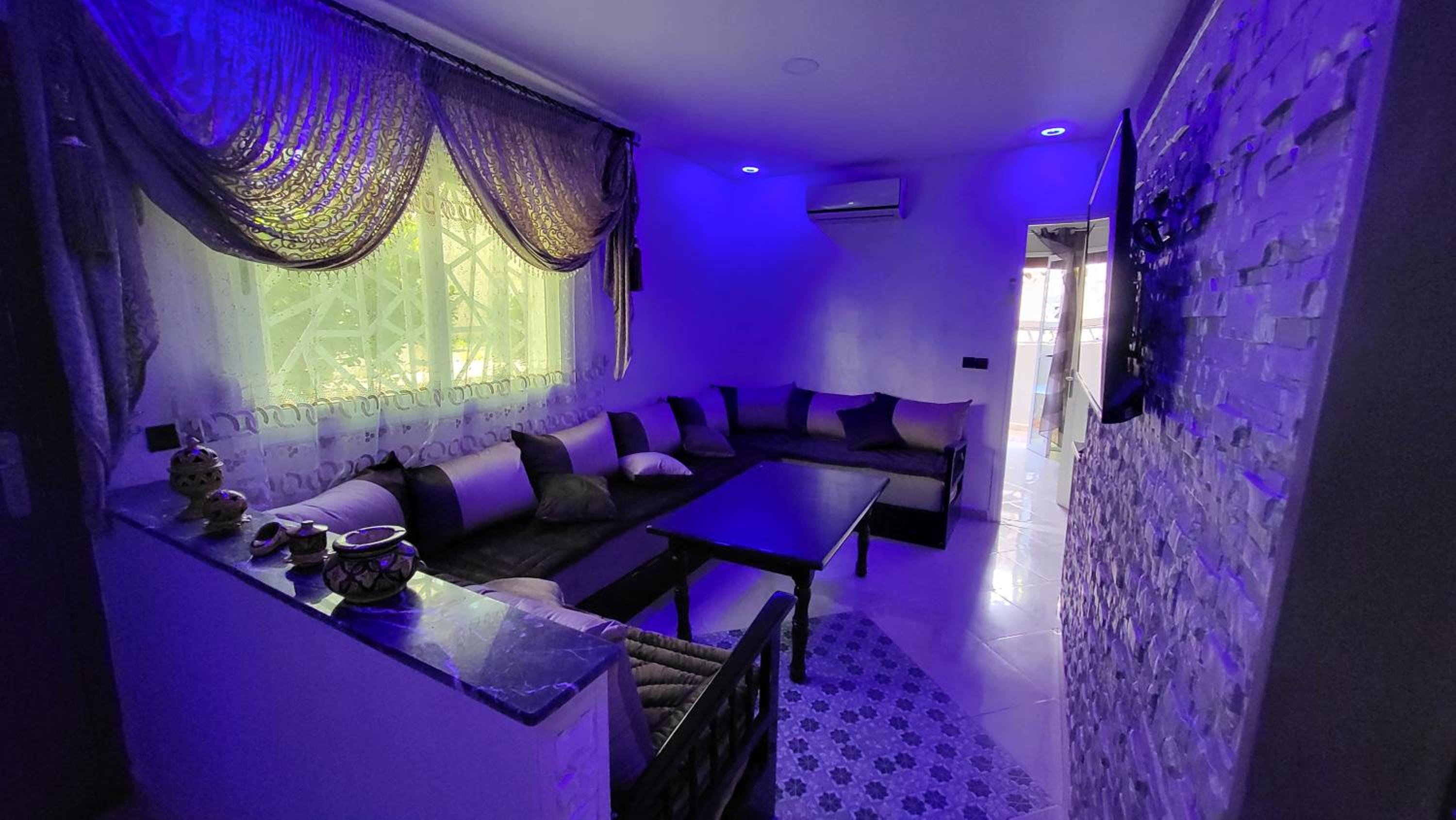 lounge
