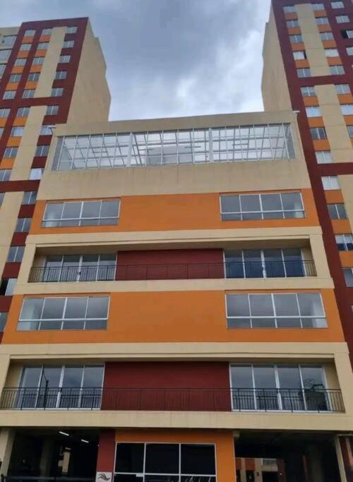 apartamento acogedor dotado excelentes acabado