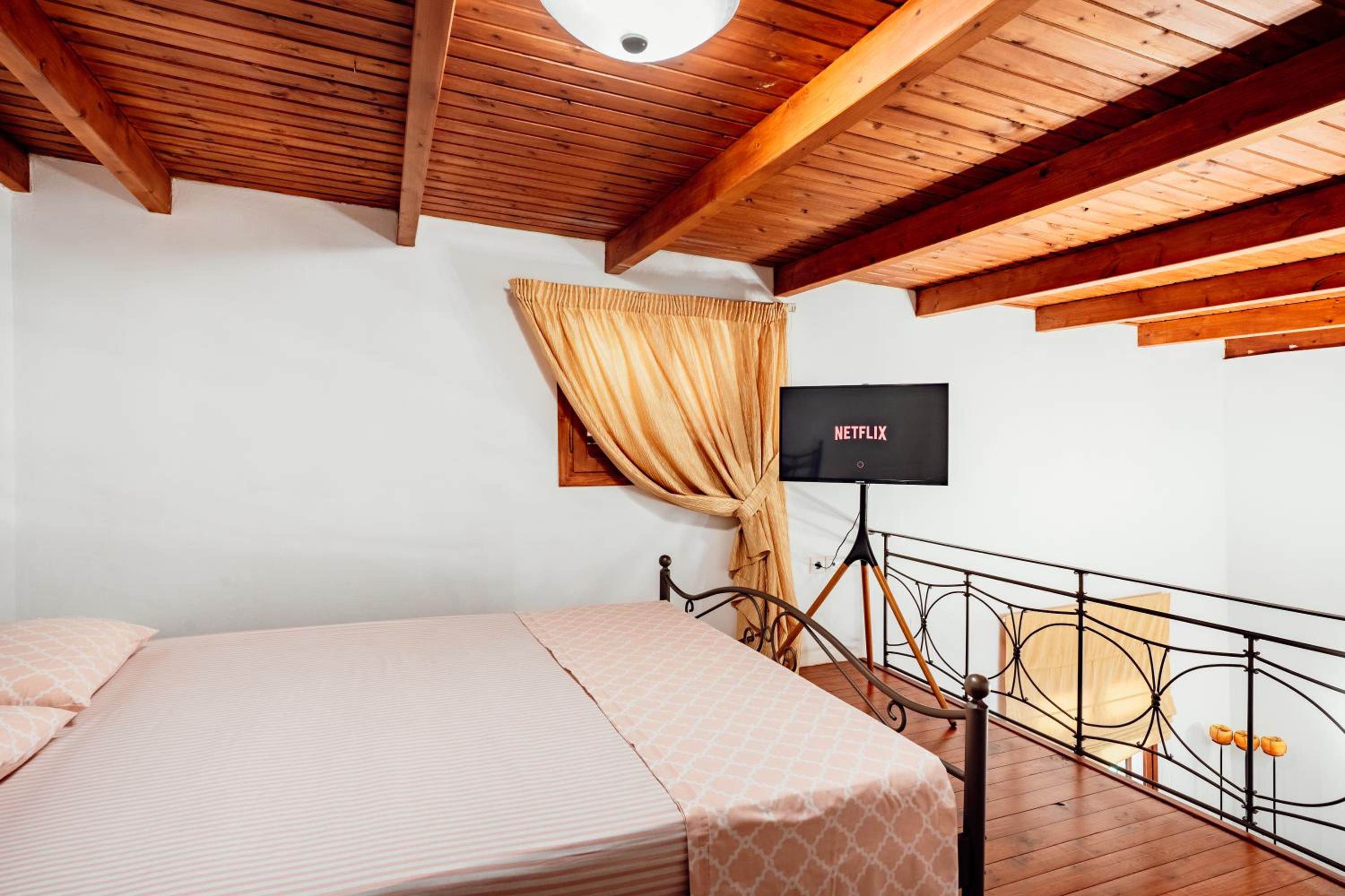 DM Elegant and Charming Villa photo 2