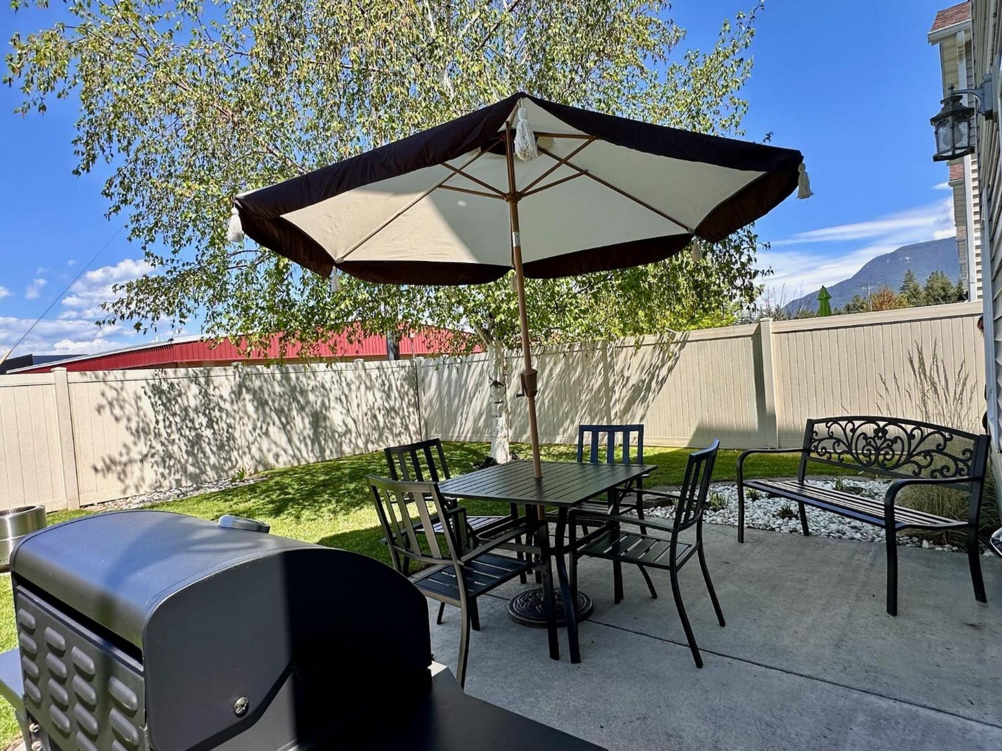 Hotel Experience MT @ The 406 Hideout - Image 1