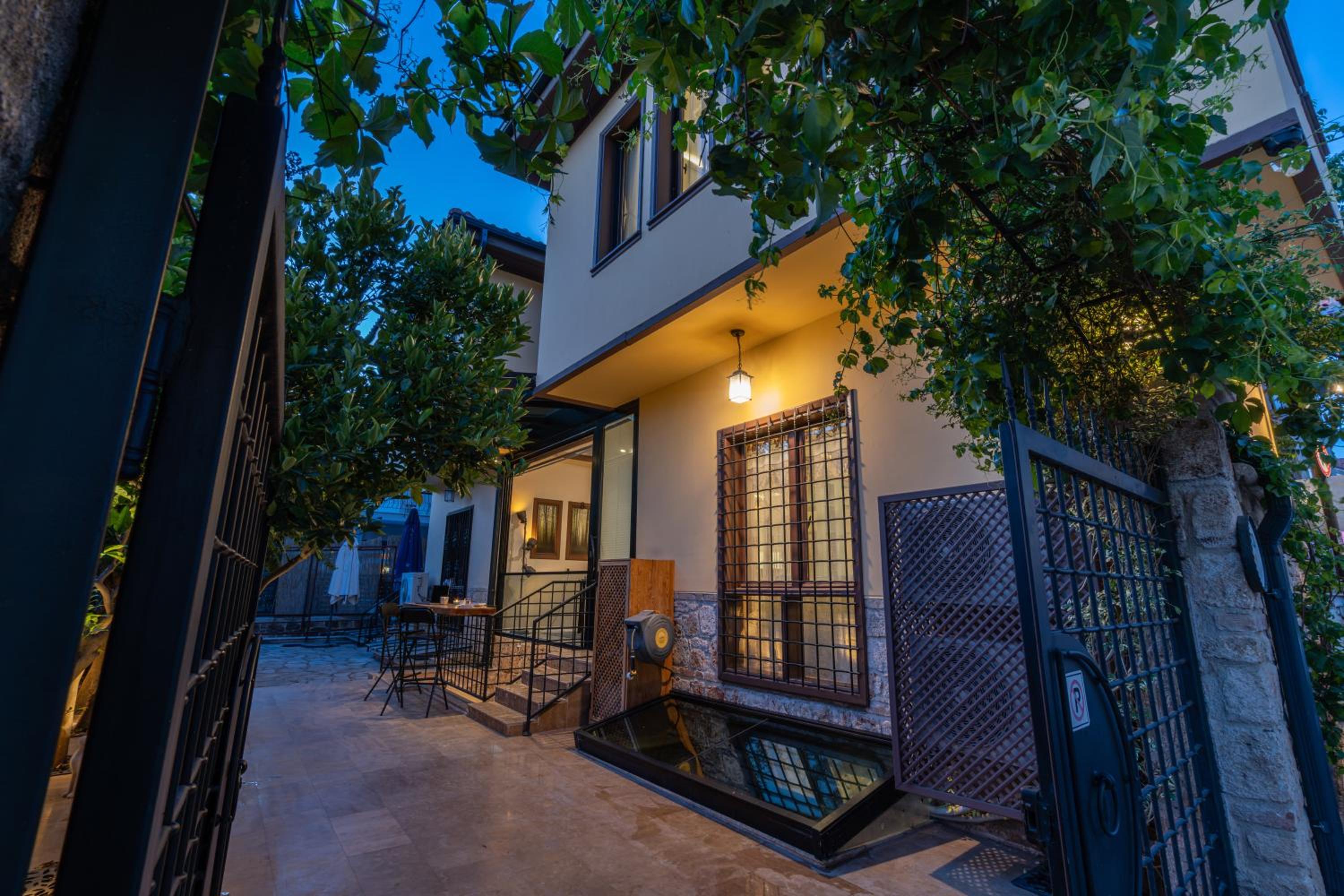 Cozy Home in Oldtown Kaleici