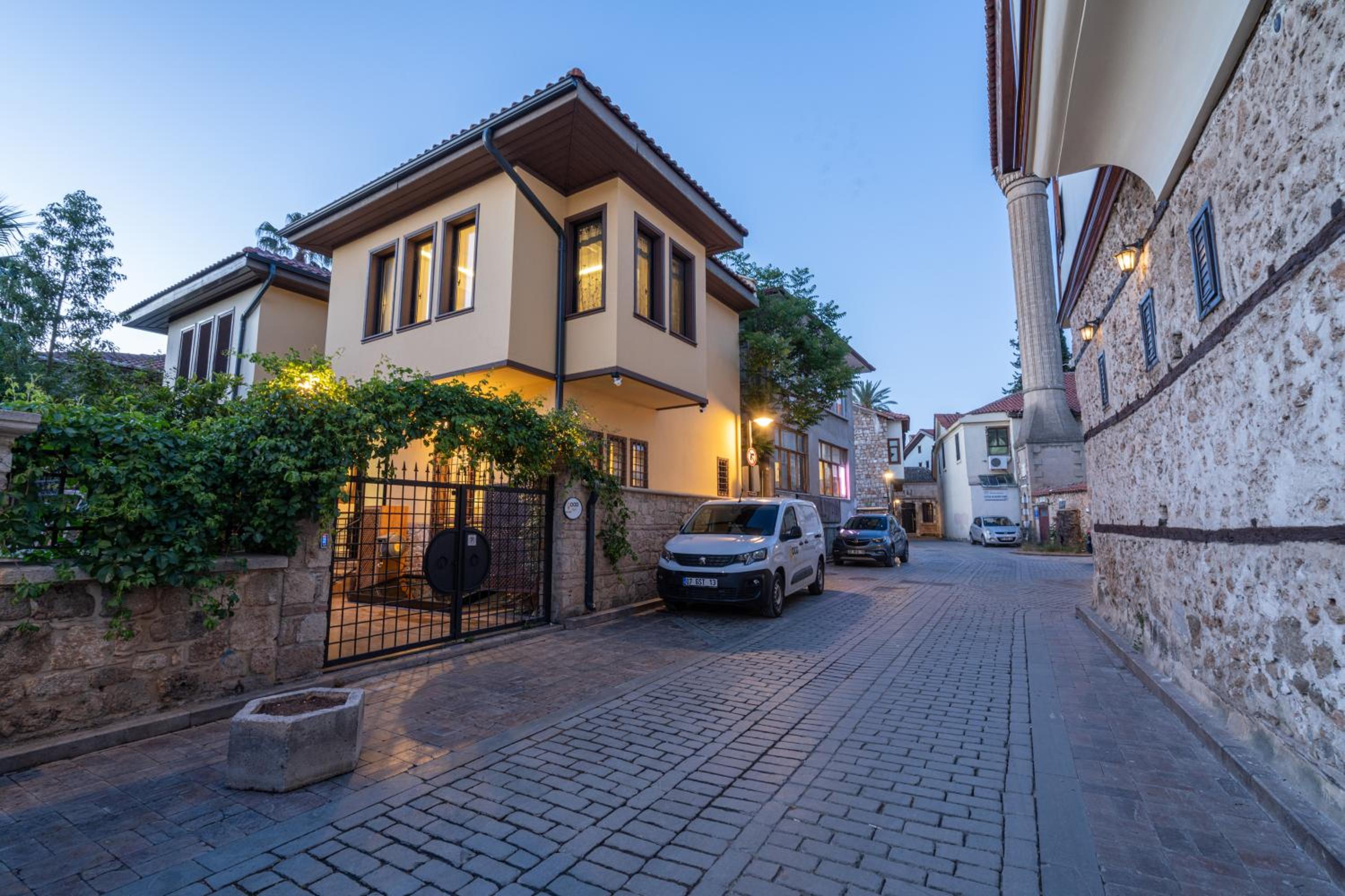 Cozy Home in Oldtown Kaleici