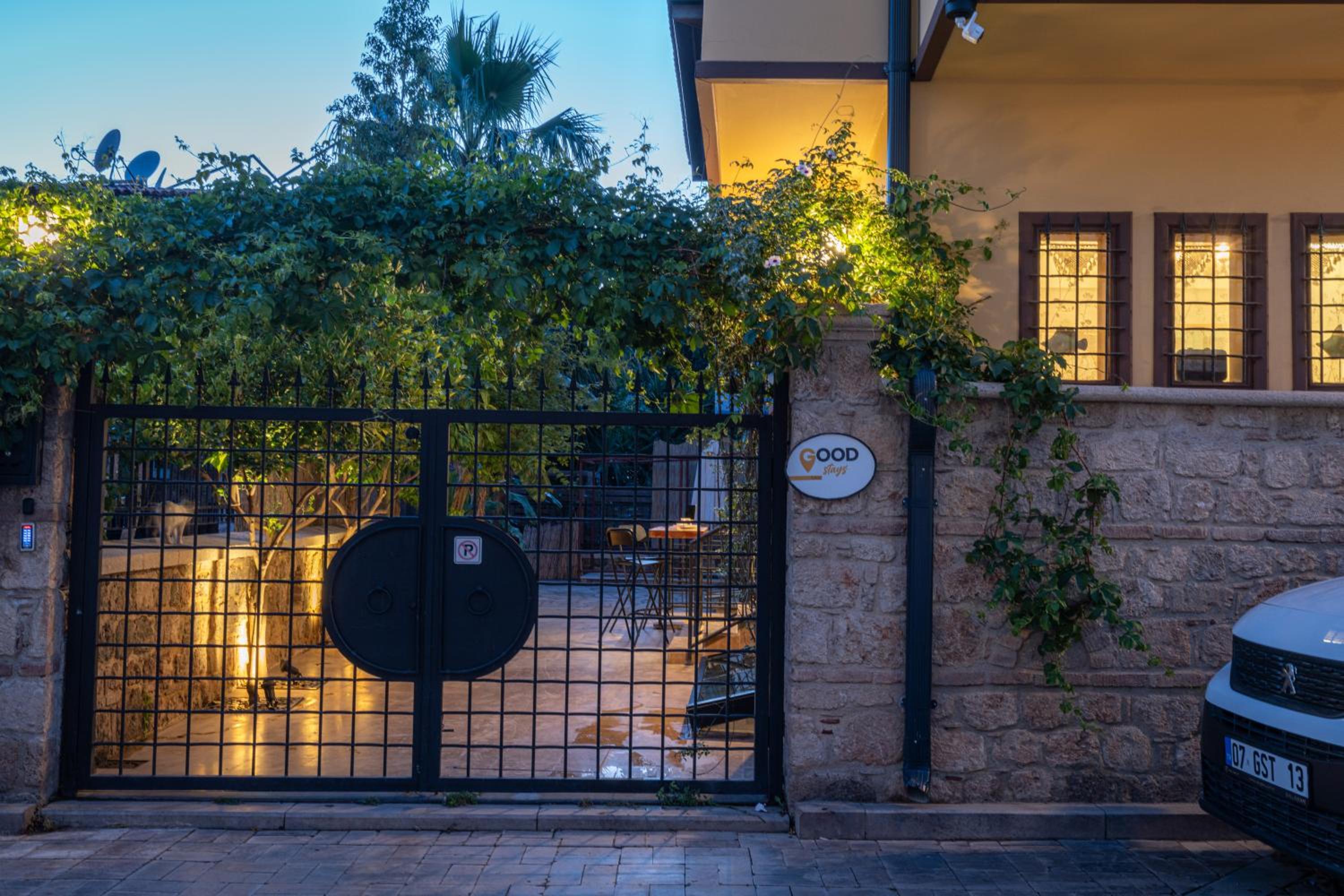 Cozy Home in Oldtown Kaleici