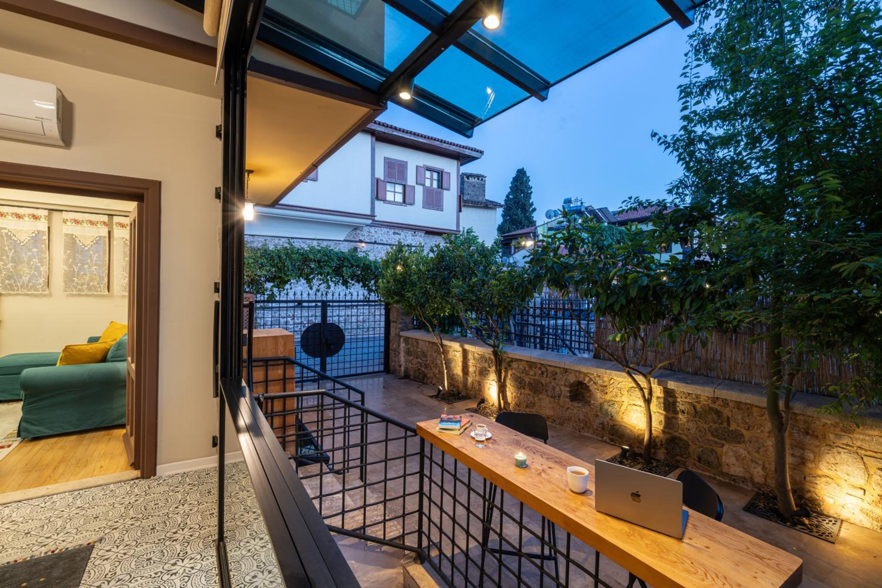 Cozy Home in Oldtown Kaleici