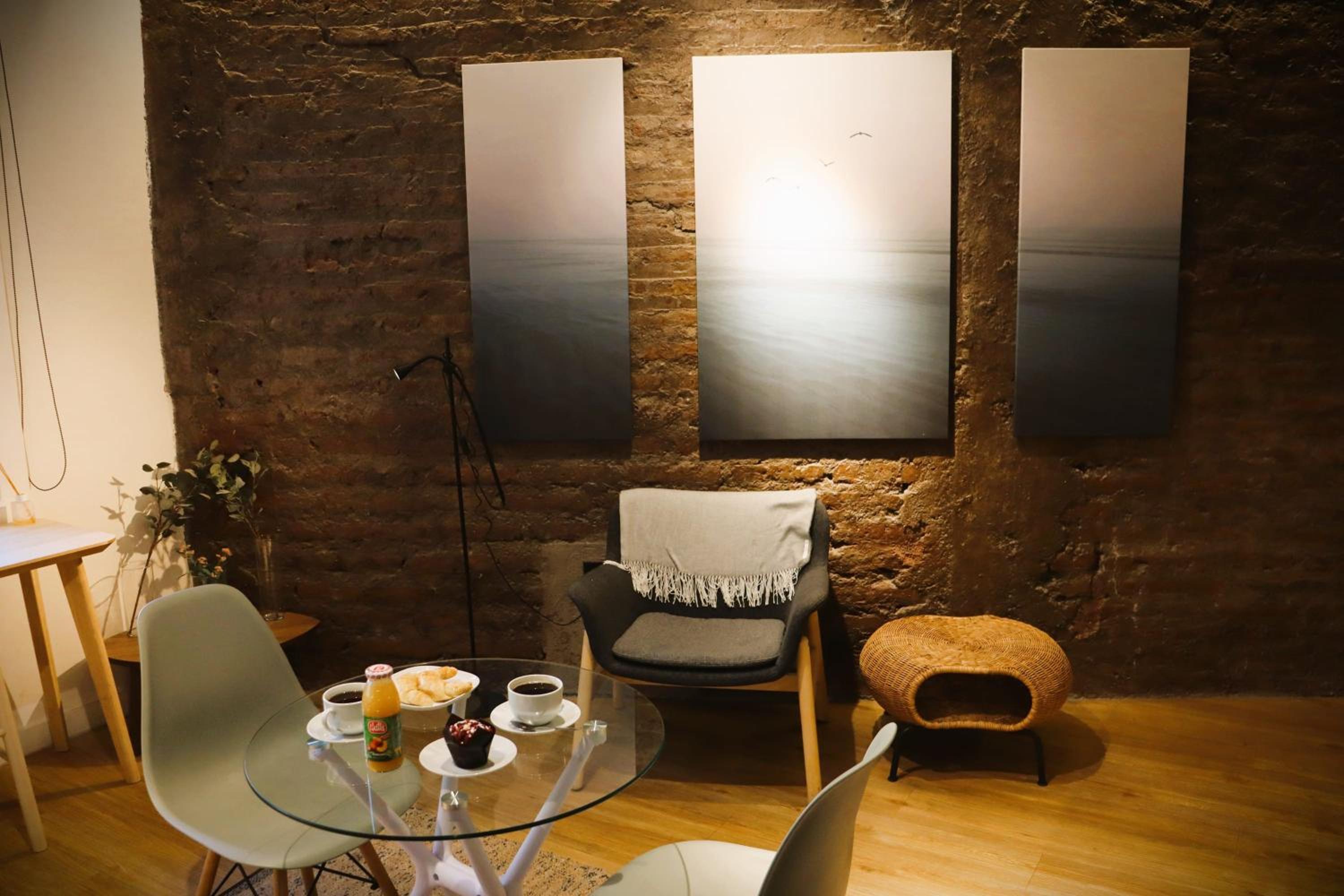 HOM I Wifi AirAcond Cafe Encanto Arte Lastarria