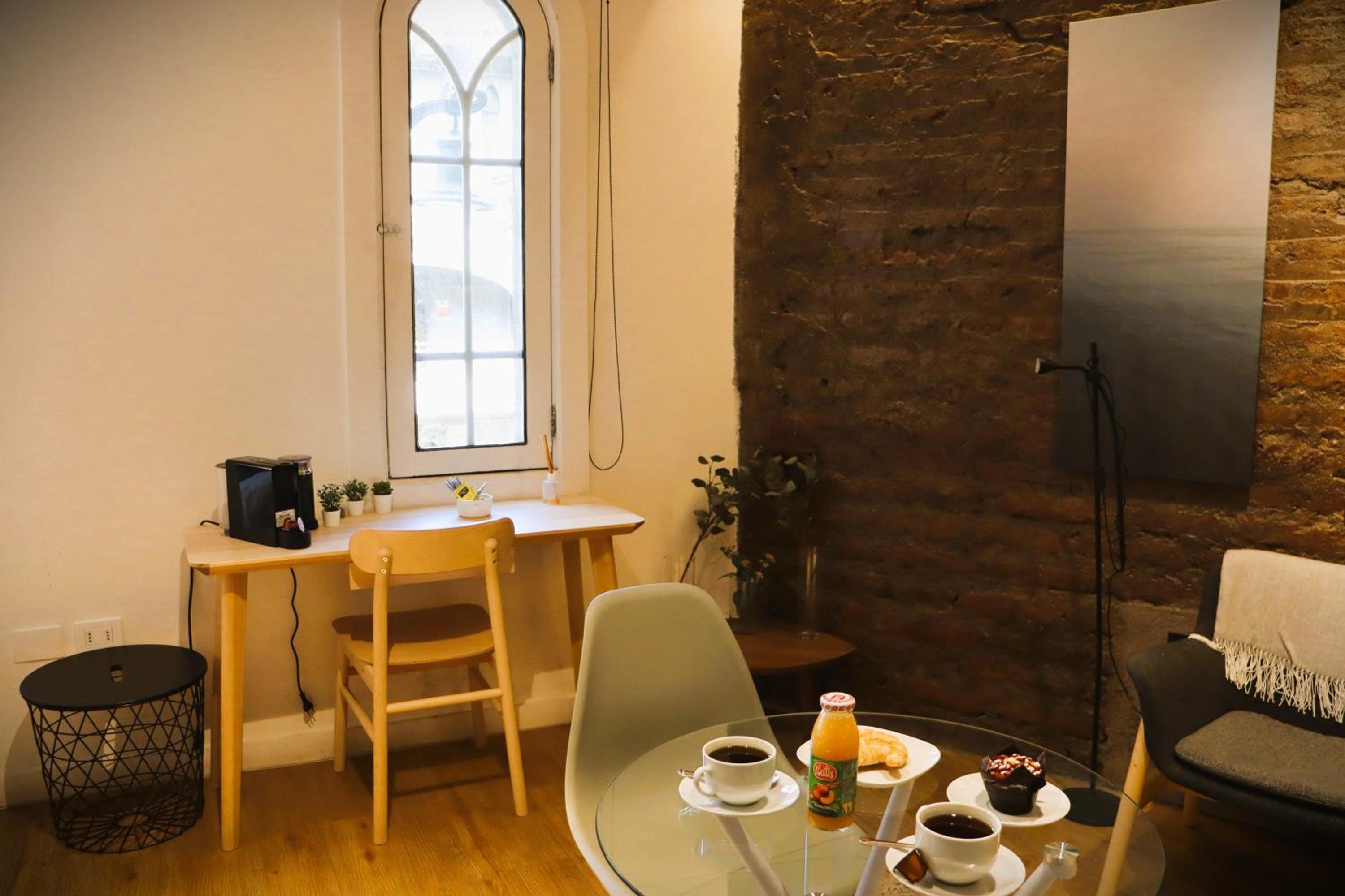 HOM I Wifi AirAcond Cafe Encanto Arte Lastarria