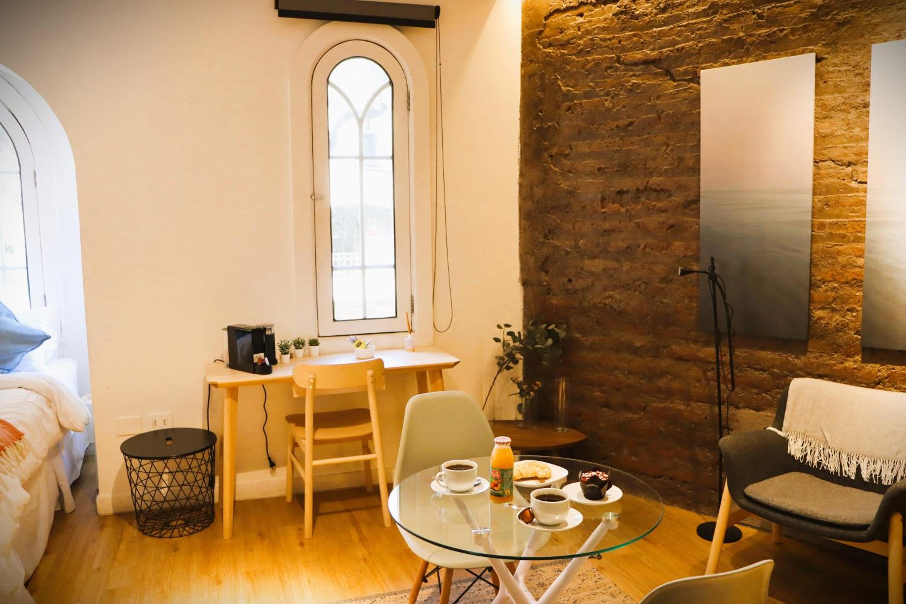 HOM I Wifi AirAcond Cafe Encanto Arte Lastarria