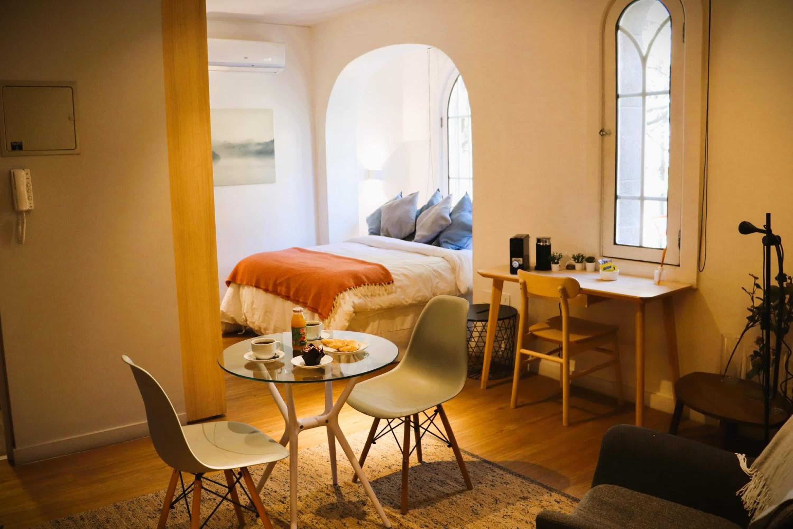 HOM I Wifi AirAcond Cafe Encanto Arte Lastarria