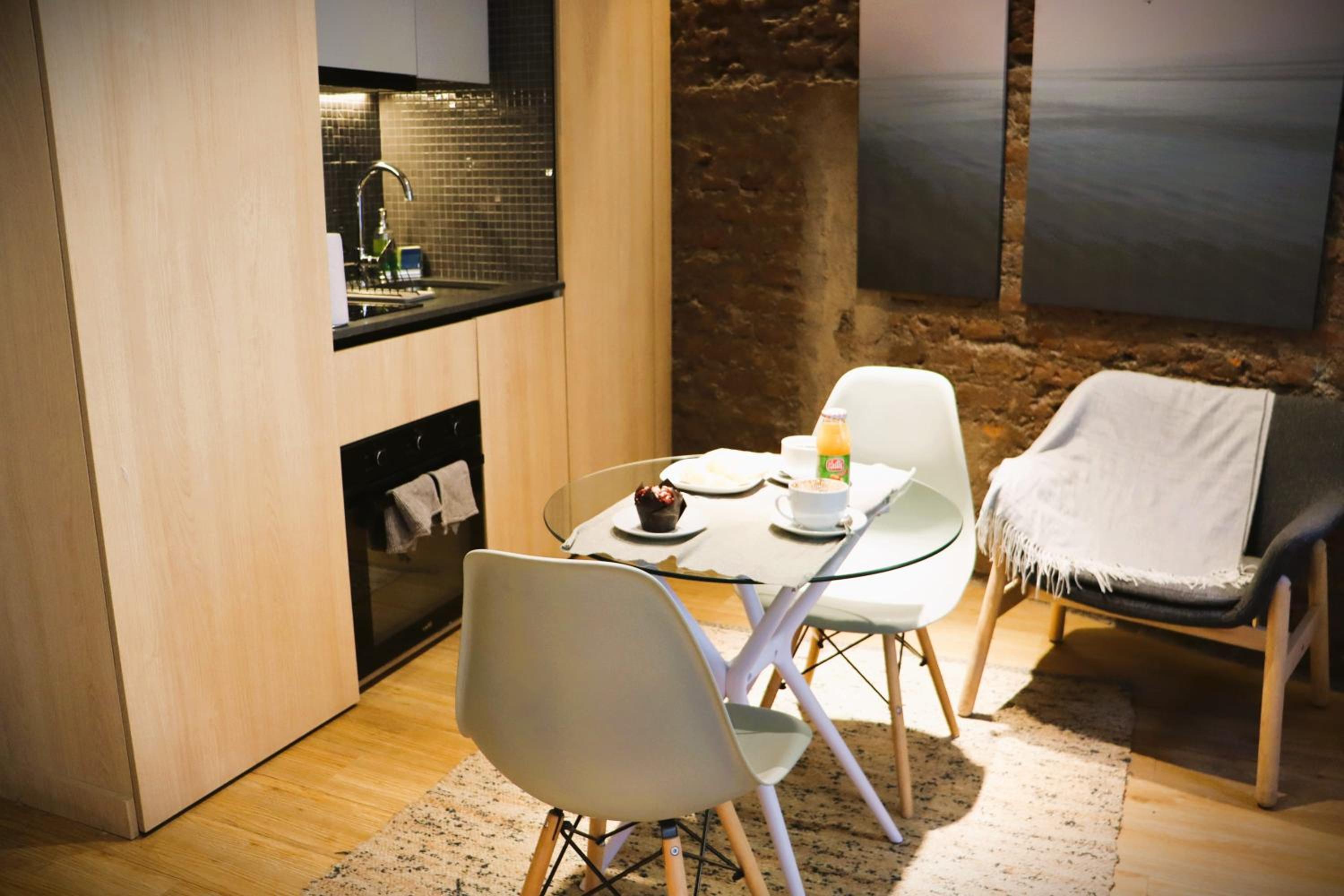 HOM l Wifi AirAcond Patrimonio Urbano Lastarria