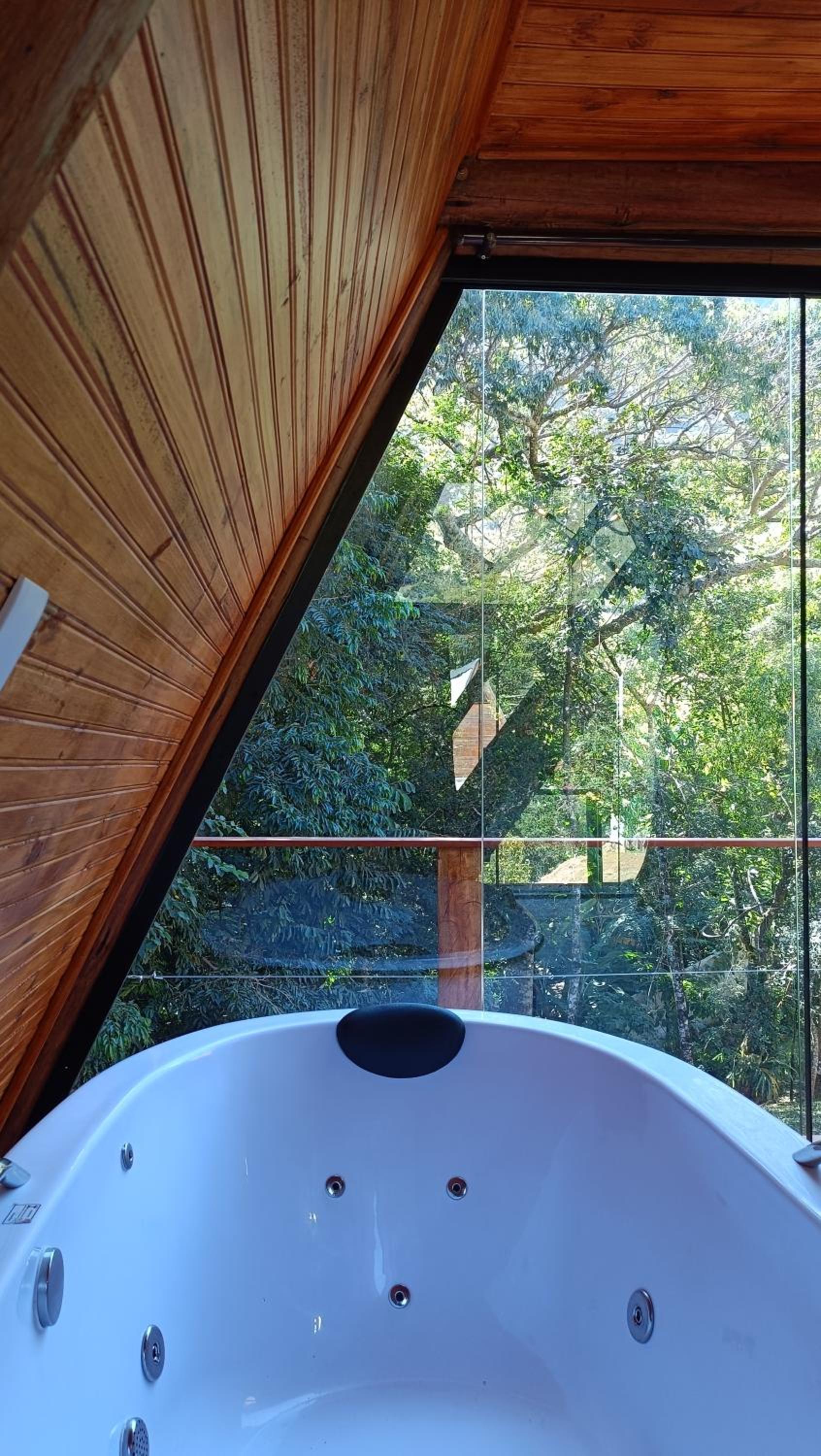 Chalé romântico São Bento do Sapucaí - Jacuzzi - Chalé Gênova