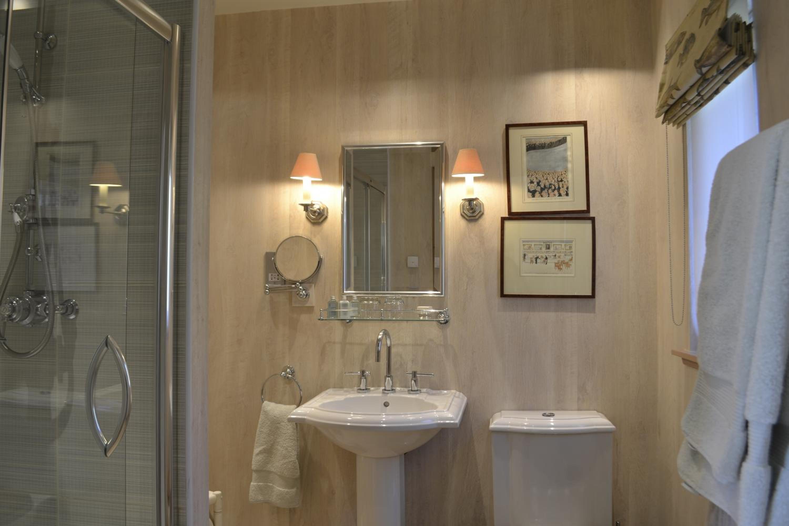 Ness Castle Lodges
