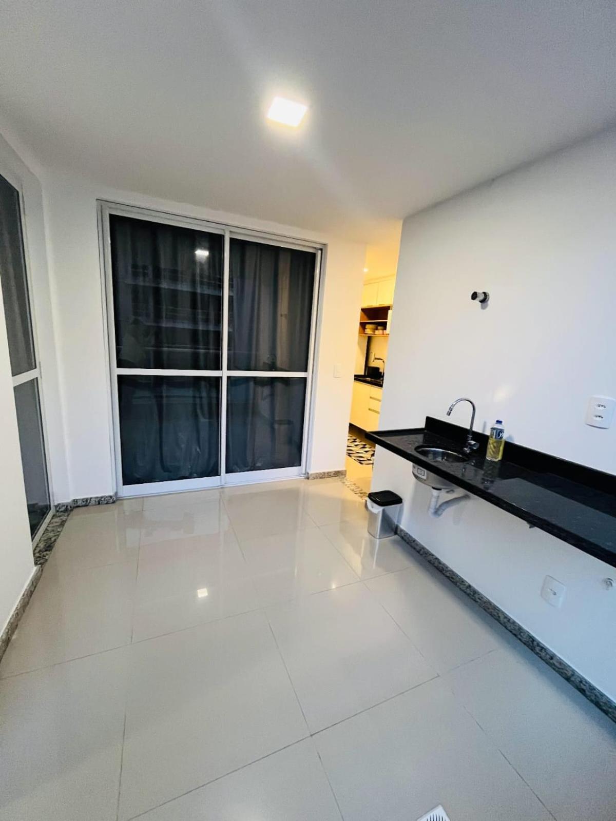 No mar em 2 minutos Apartamento Completo Novo