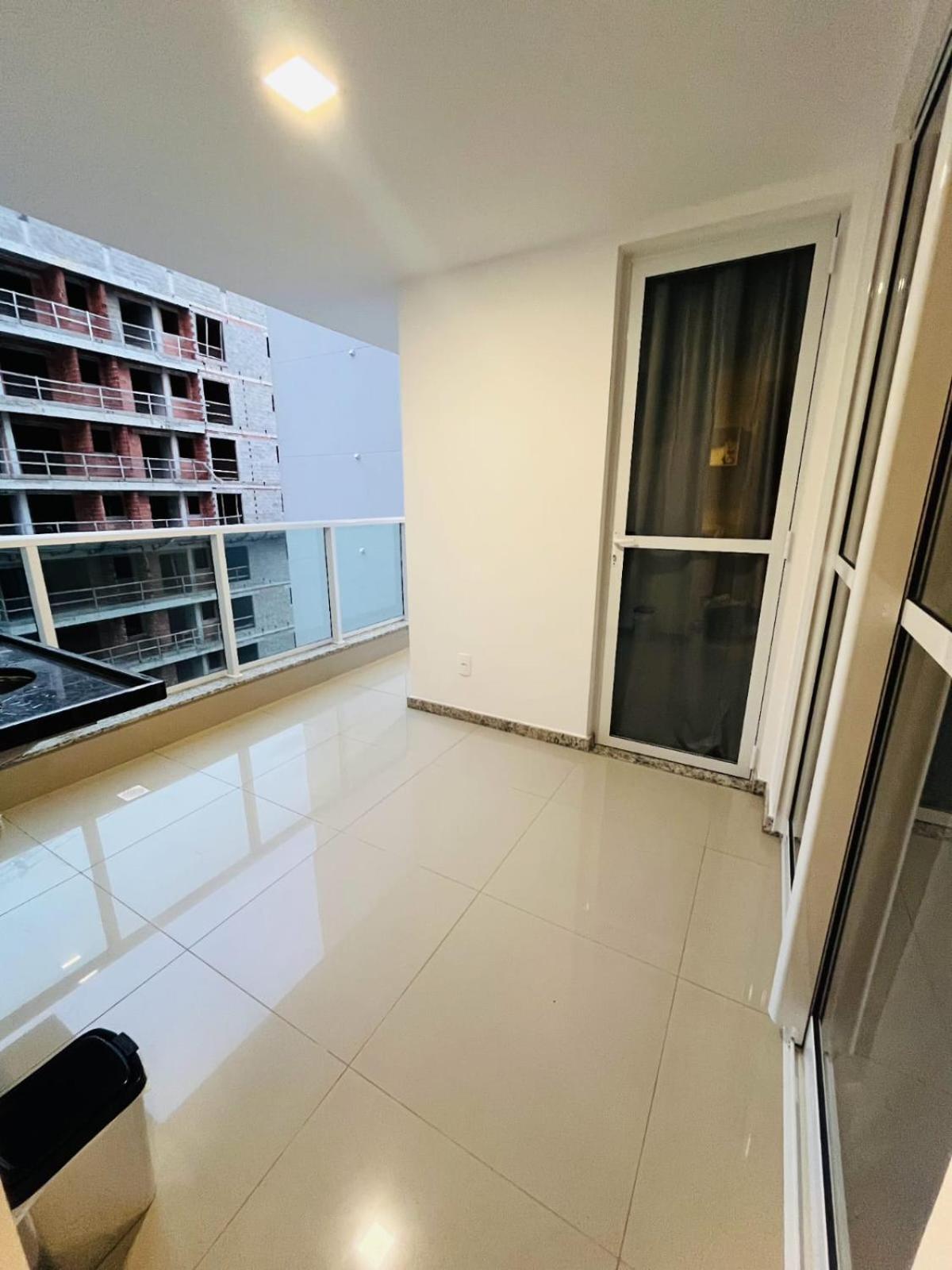 No mar em 2 minutos Apartamento Completo Novo
