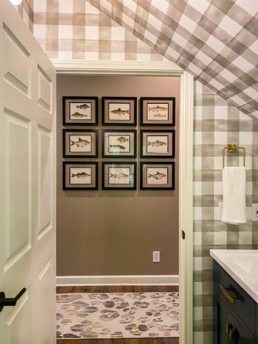 Fabulous Lake Martin Townhome w/ Dock & Boat Ramp