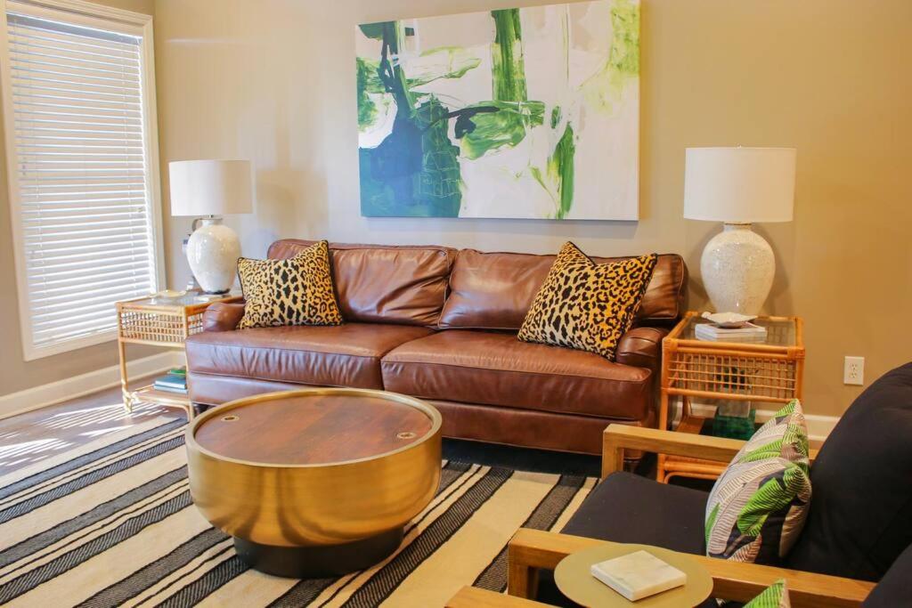 Fabulous Lake Martin Townhome w/ Dock & Boat Ramp