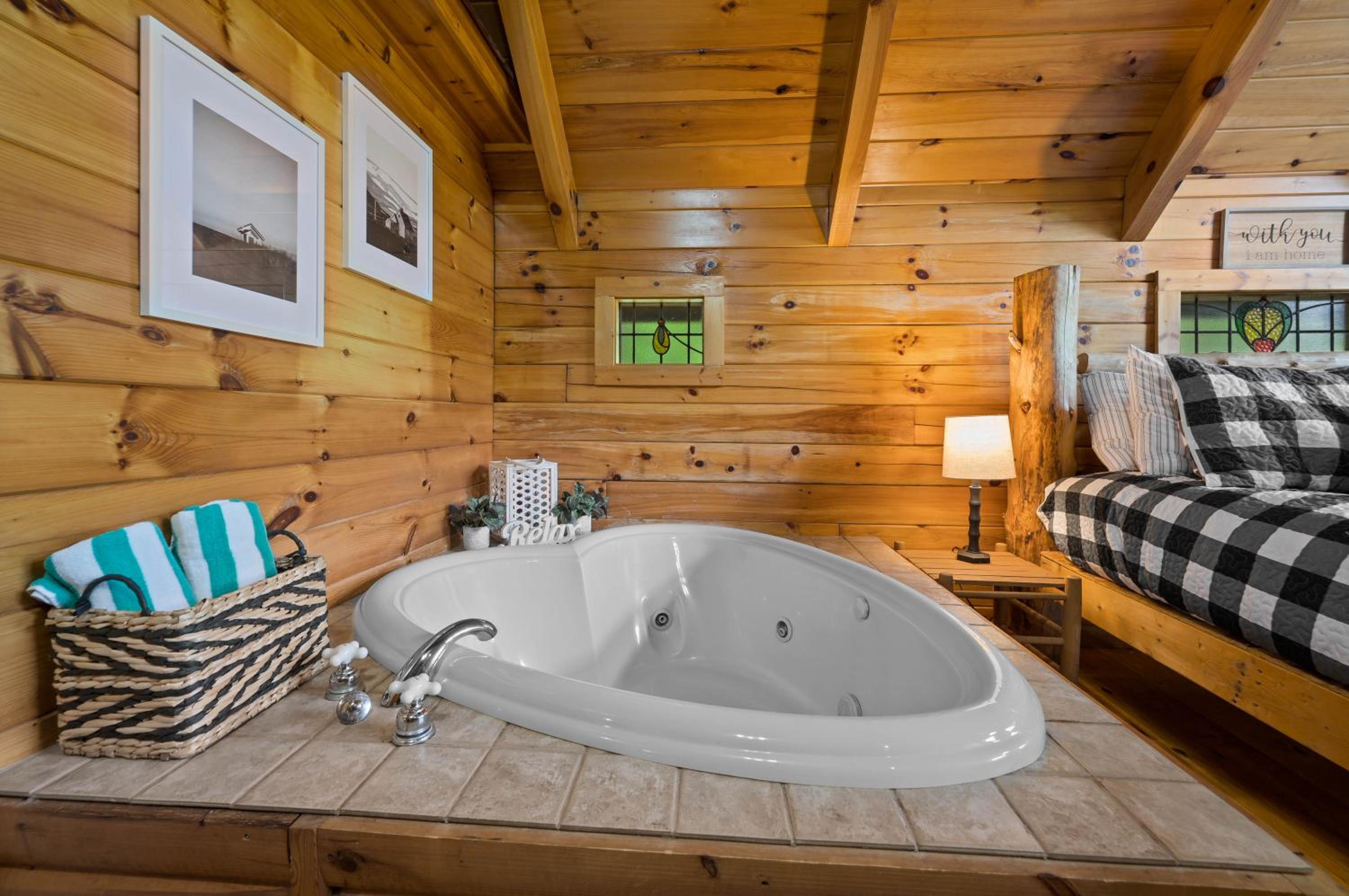 Private Studio Log Cabin! Mountain View, Hot Tub, Fireplace, Honeymoon! view 5