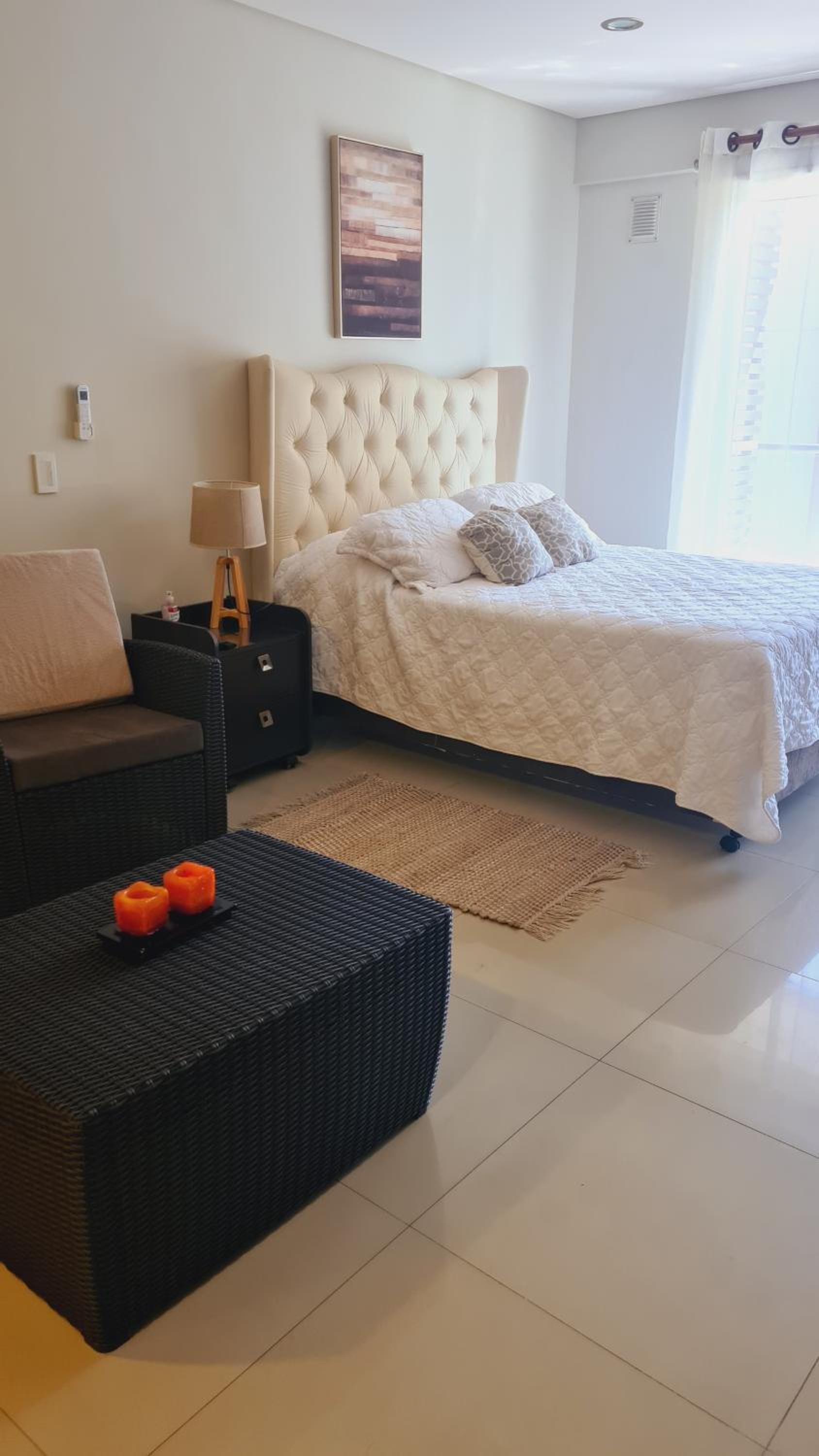 Moderno Monoambiente Amoblado en Equipetrol