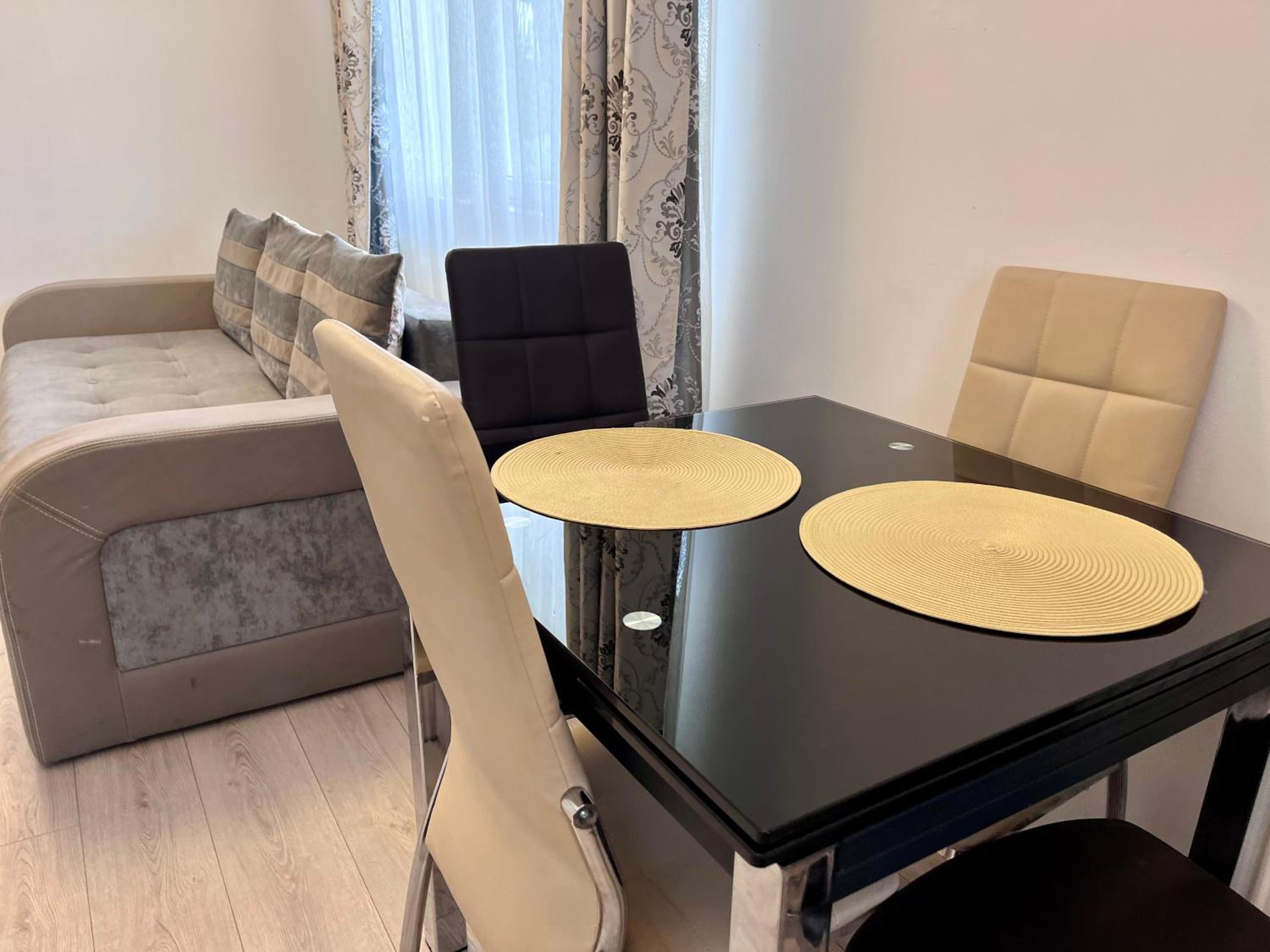 Dream - Hotel Experience with ExtraSpace, QuietArea, Balcony, FreeParking