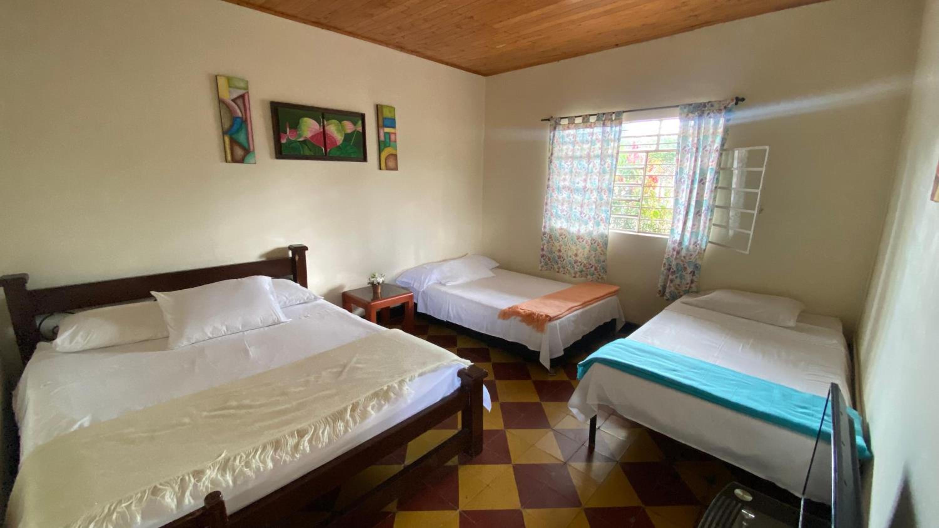 Hostal Campestre Araucarias